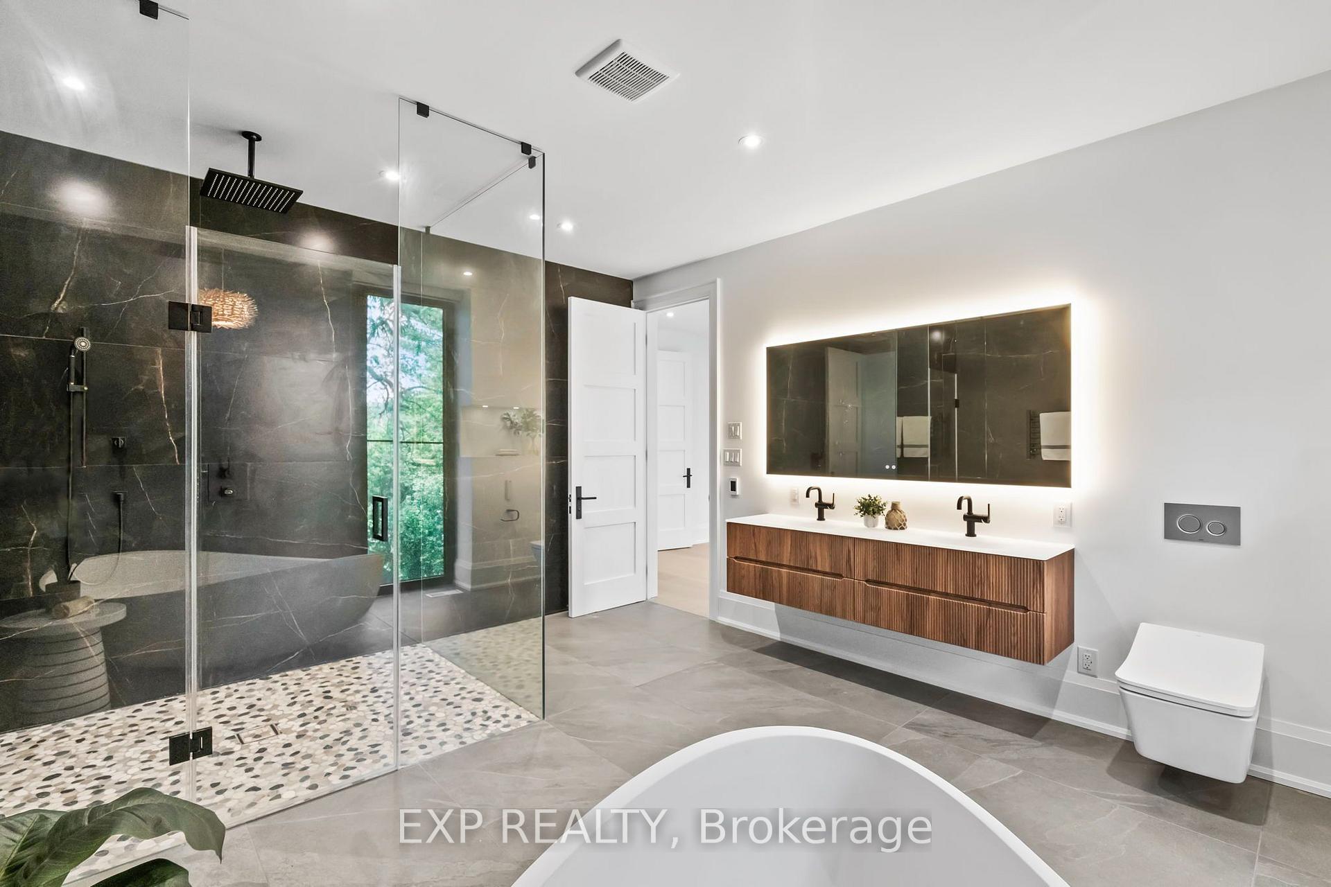 Photo 22 of 51 Thirty Ninth Street, Etobicoke, Long Branch — HOMEH