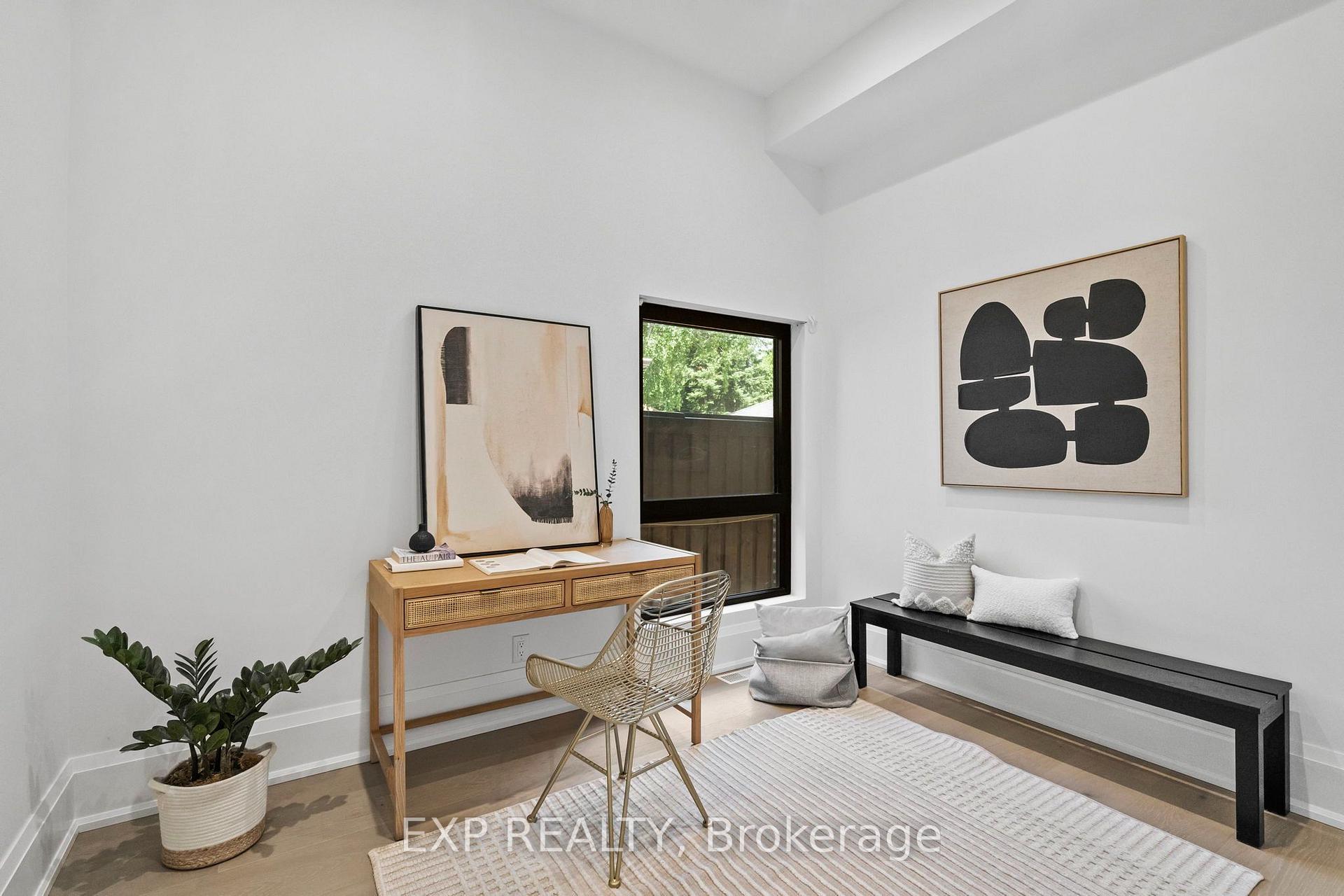Photo 32 of 51 Thirty Ninth Street, Etobicoke, Long Branch — HOMEH