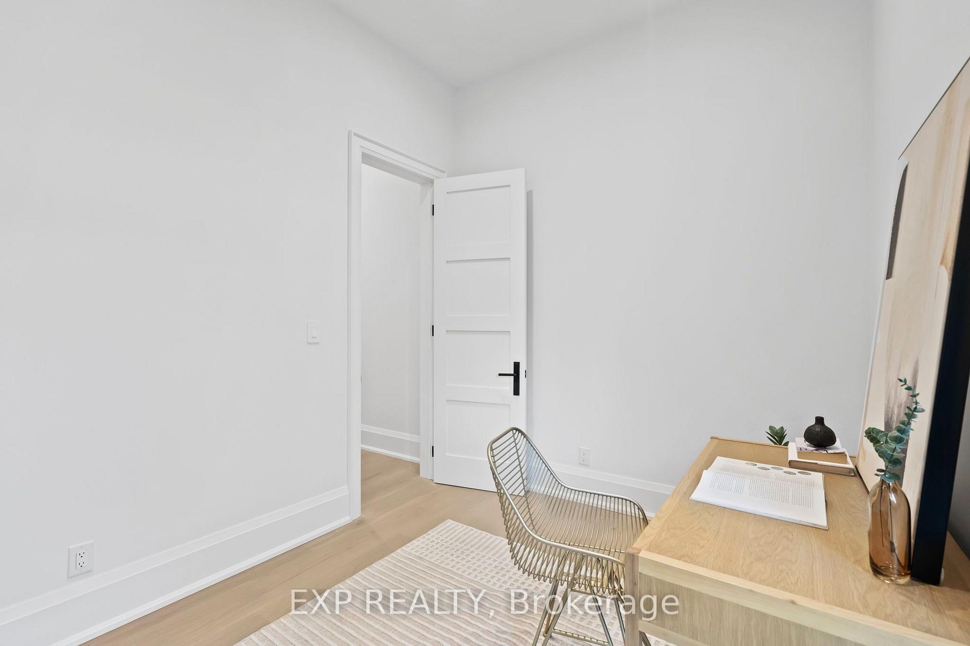 Photo 33 of 51 Thirty Ninth Street, Etobicoke, Long Branch — HOMEH