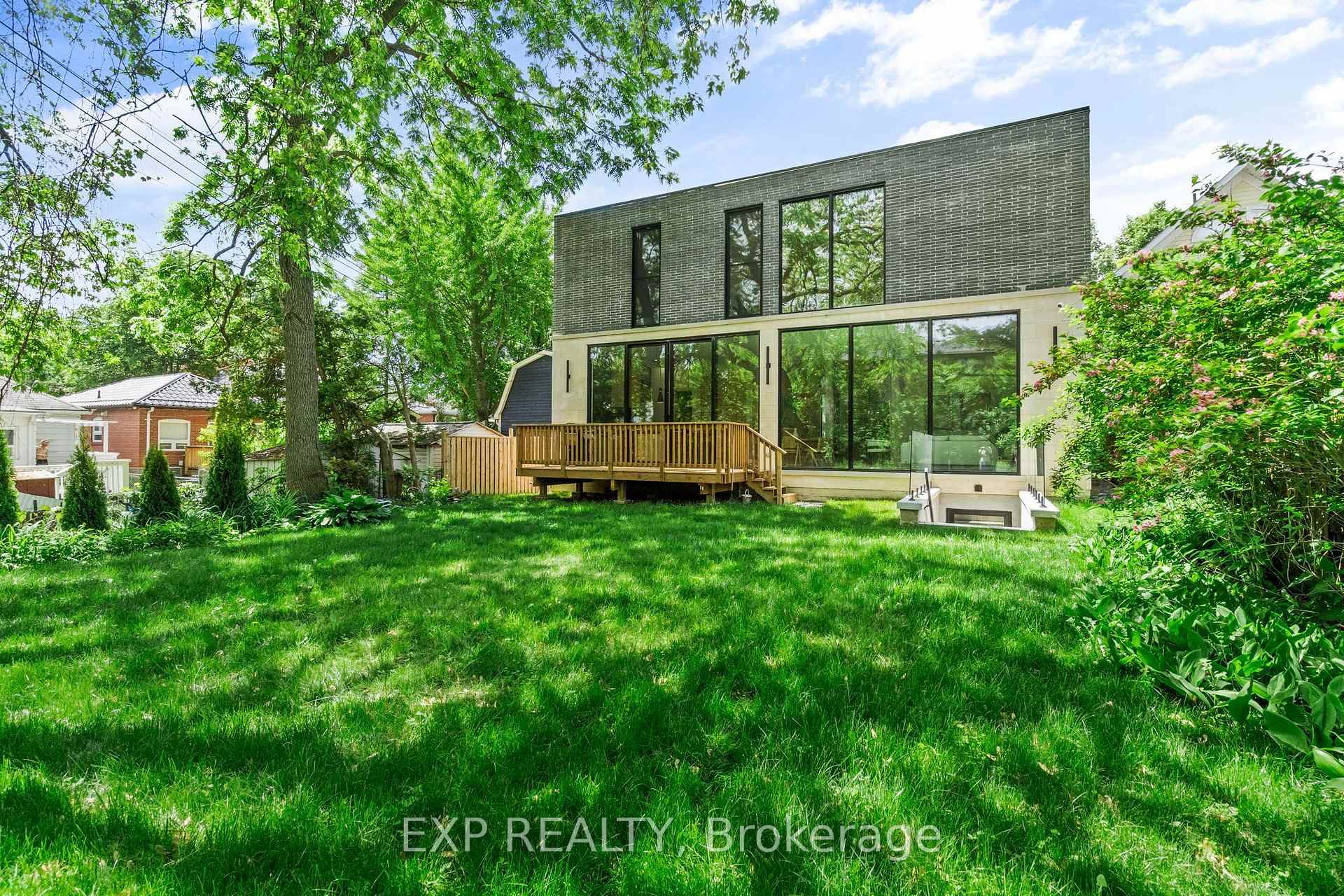 Photo 43 of 51 Thirty Ninth Street, Etobicoke, Long Branch — HOMEH