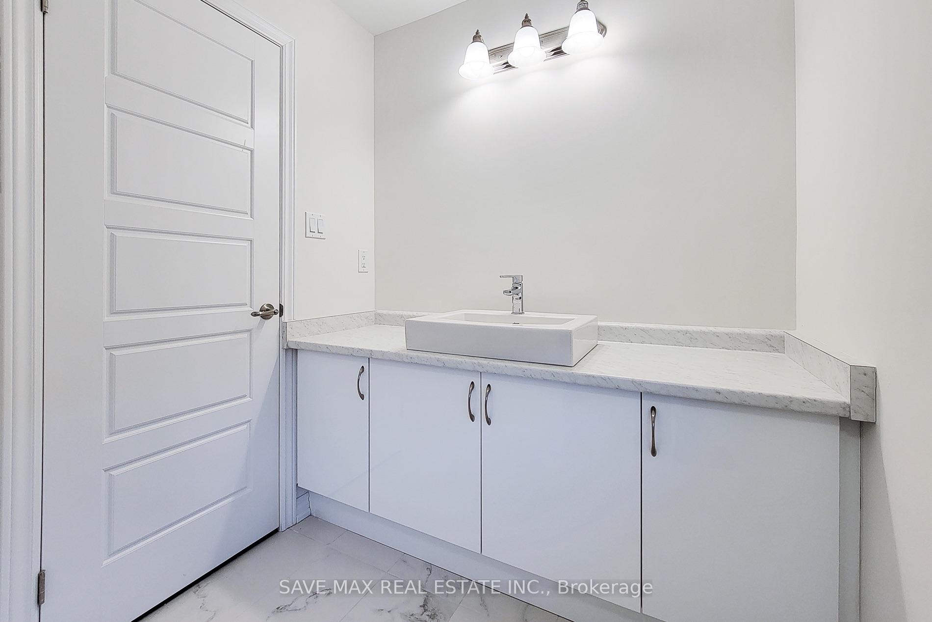 Photo 29 of 60 Hitchman Street N, Brant, Paris — HOMEH