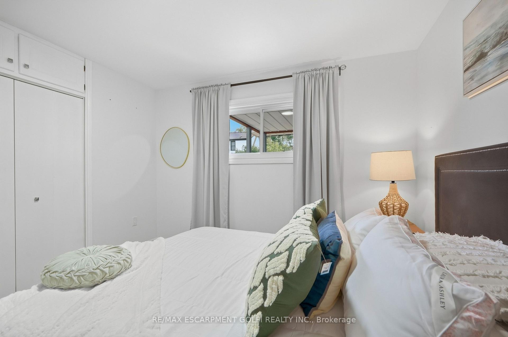 Photo 22 of 215 West 33RD Street, Hamilton, Westcliffe — HOMEH