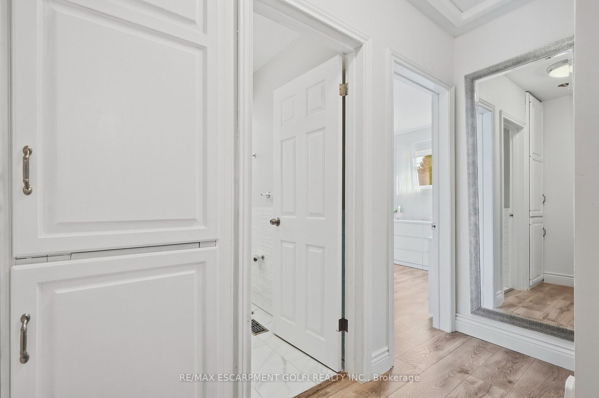 Photo 26 of 215 West 33RD Street, Hamilton, Westcliffe — HOMEH