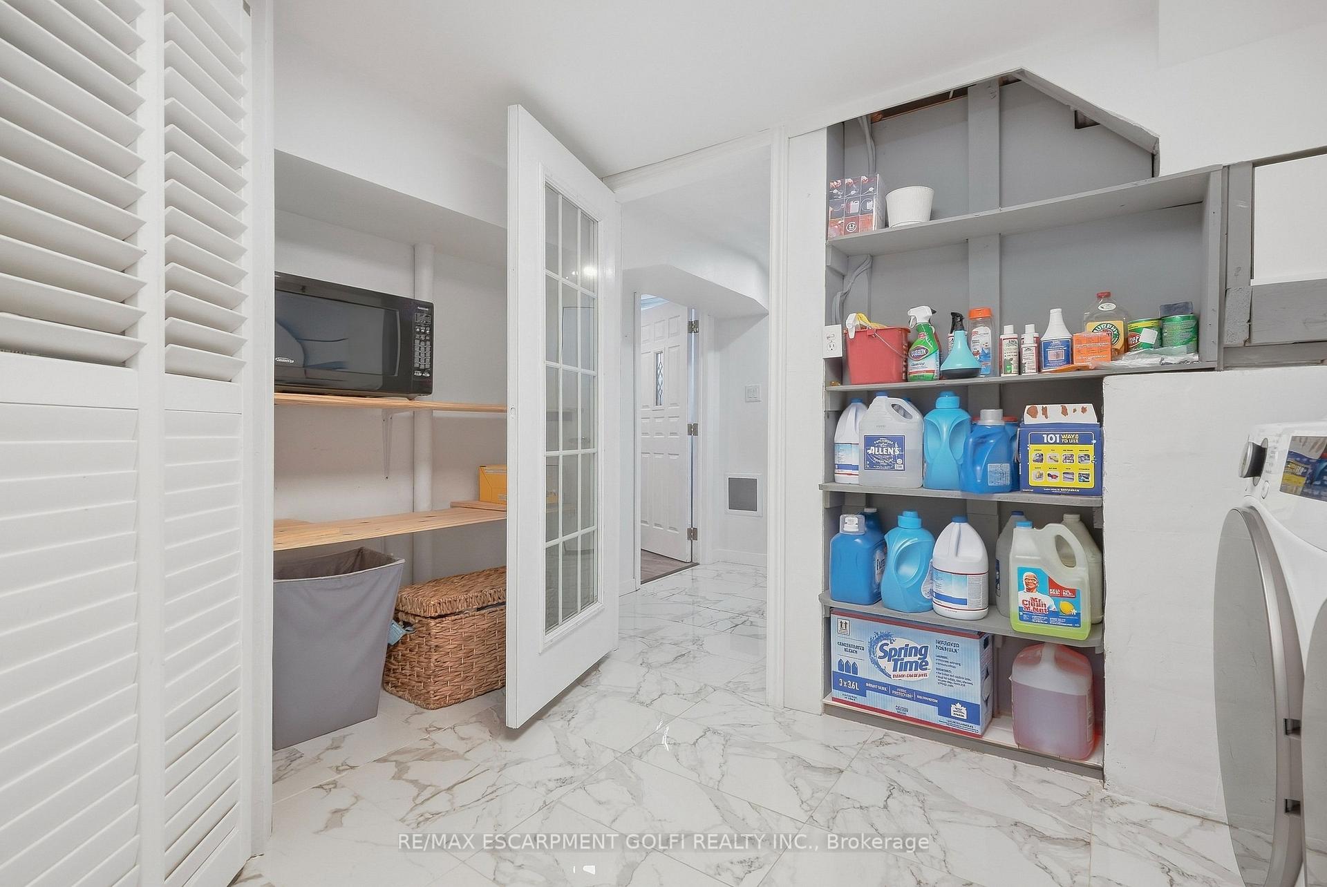 Photo 28 of 215 West 33RD Street, Hamilton, Westcliffe — HOMEH