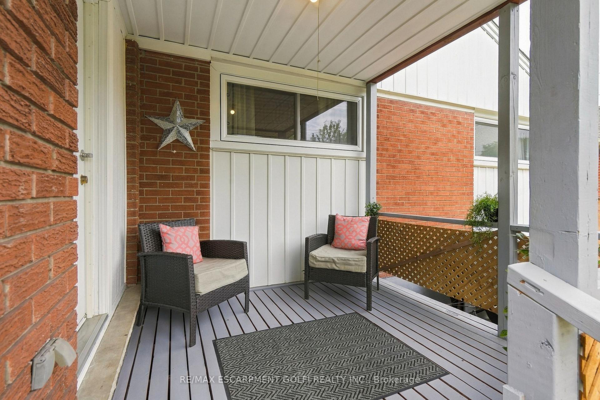 Photo 46 of 215 West 33RD Street, Hamilton, Westcliffe — HOMEH
