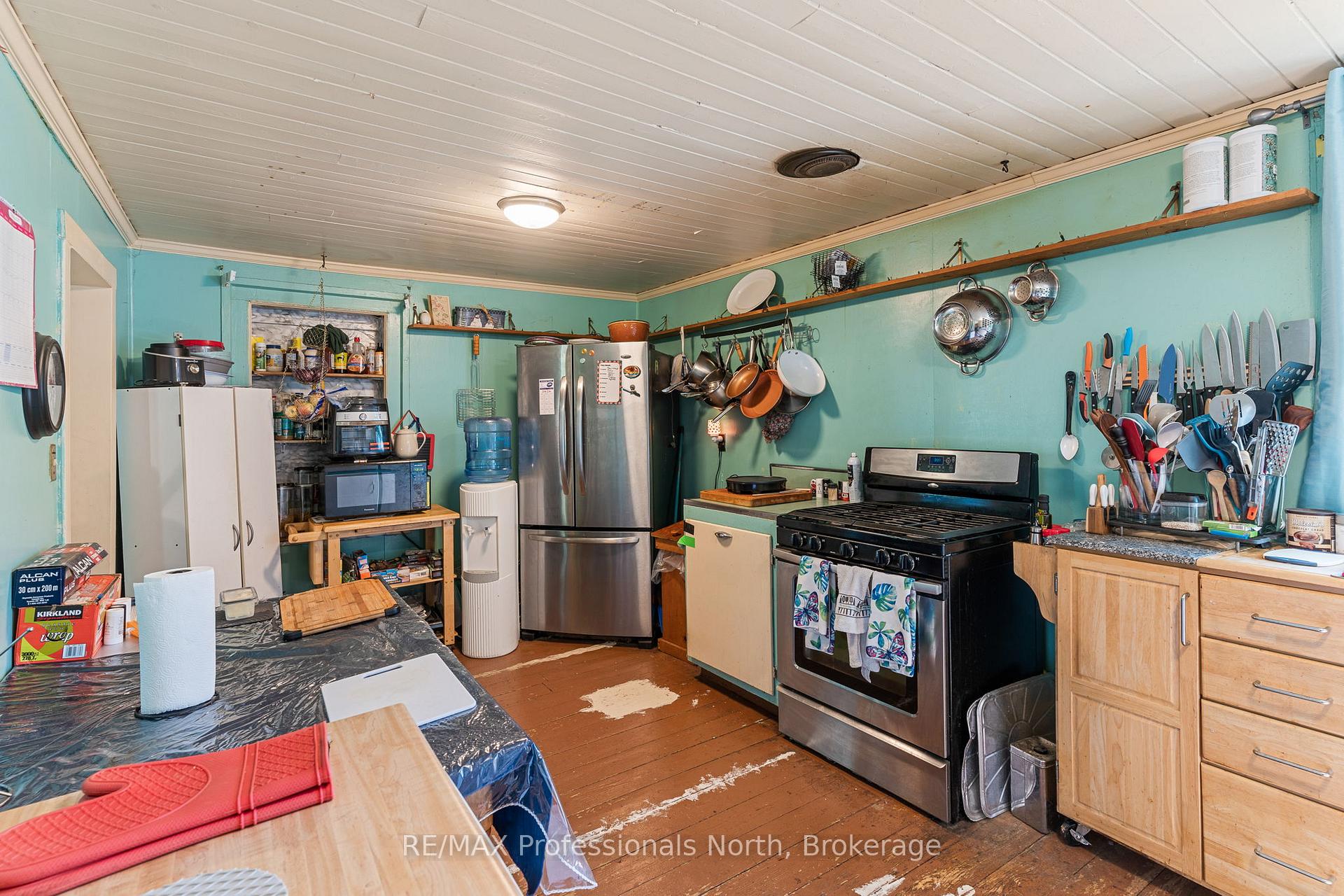 Photo 21 of 1975 Queens Line Road, Minden Hills, Minden — HOMEH