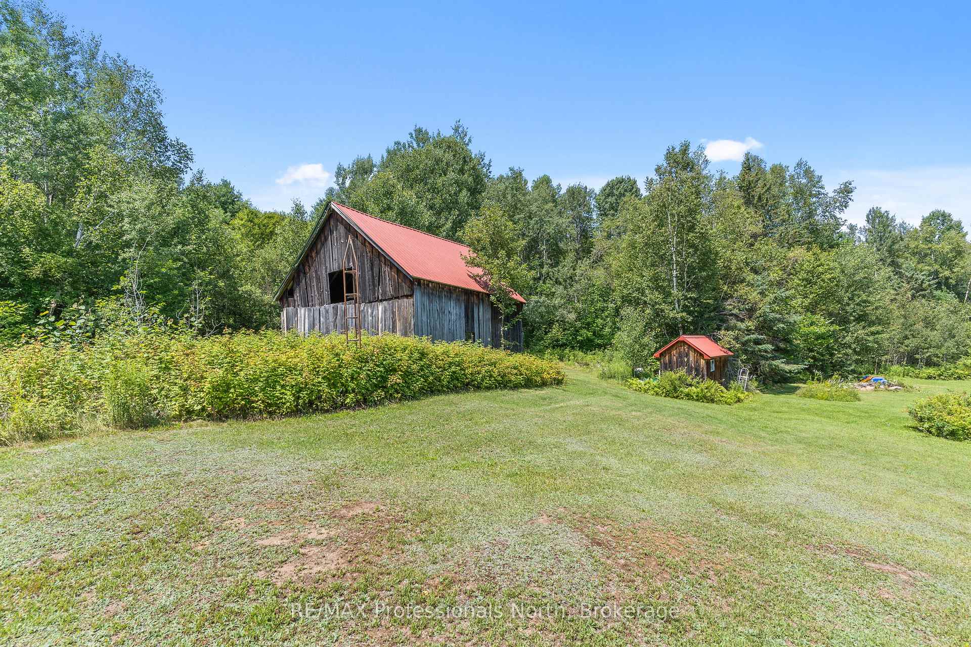 Photo 37 of 1975 Queens Line Road, Minden Hills, Minden — HOMEH