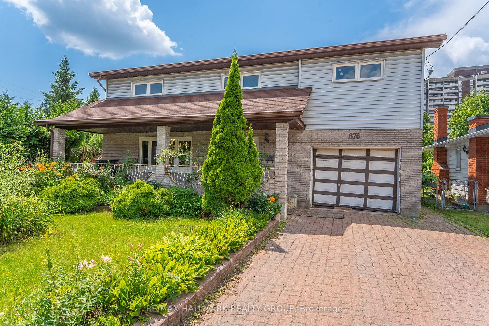 Photo of 876 Pinecrest Road