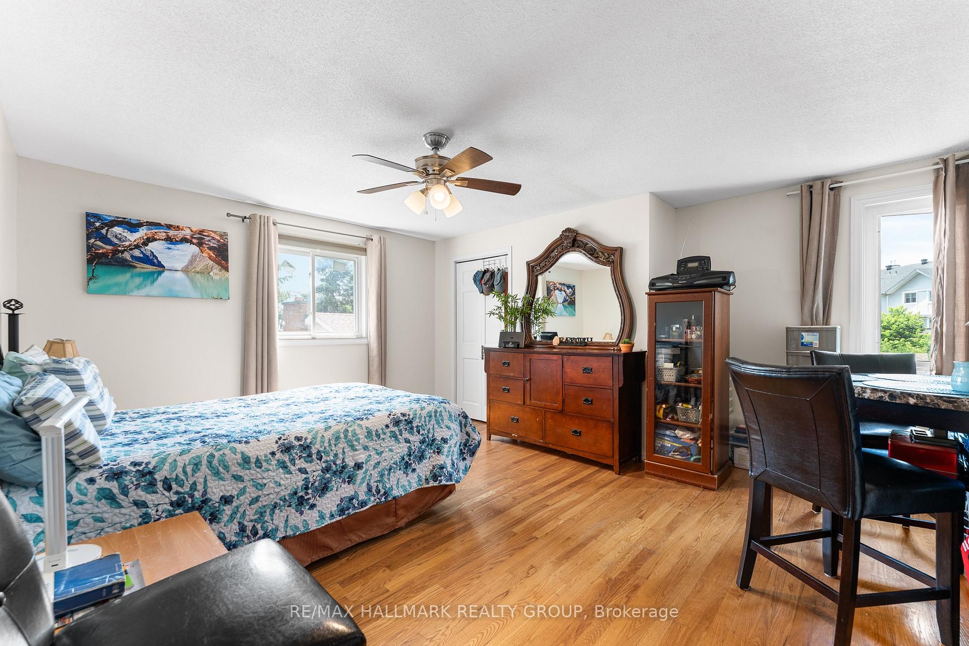 Photo 9 of 876 Pinecrest Road, Ottawa, Fairfield Heights — HOMEH
