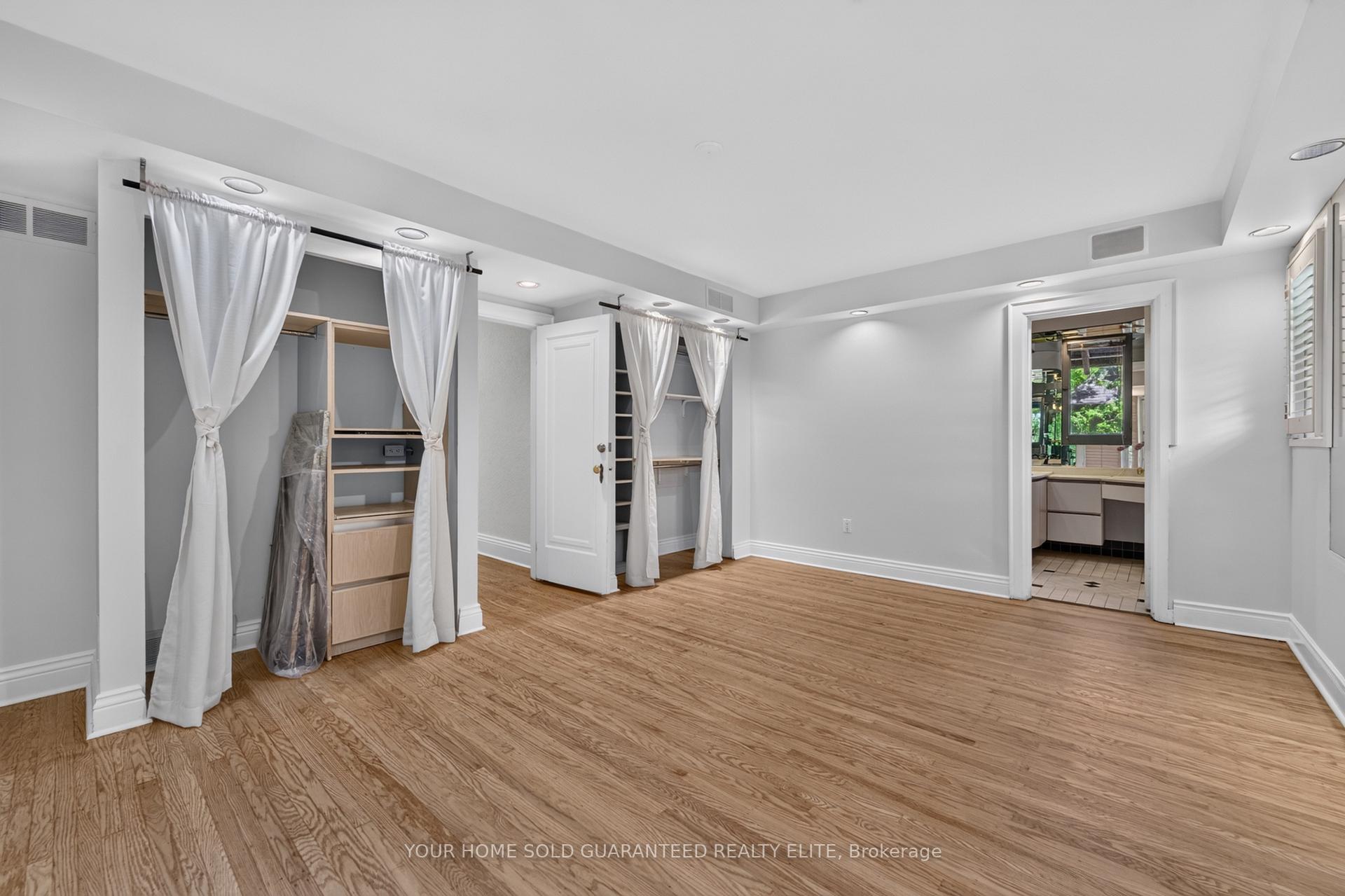 Photo 30 of 4 Forsyth Avenue N, Hamilton, Westdale — HOMEH