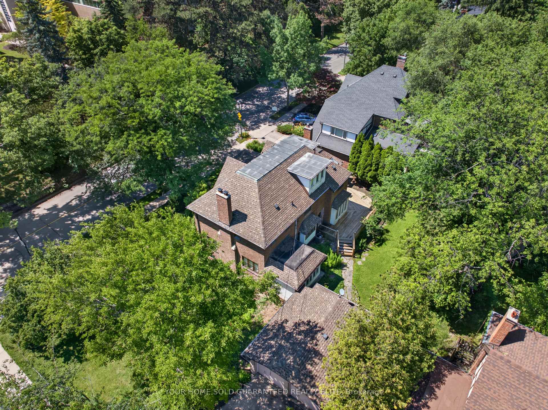 Photo 43 of 4 Forsyth Avenue N, Hamilton, Westdale — HOMEH