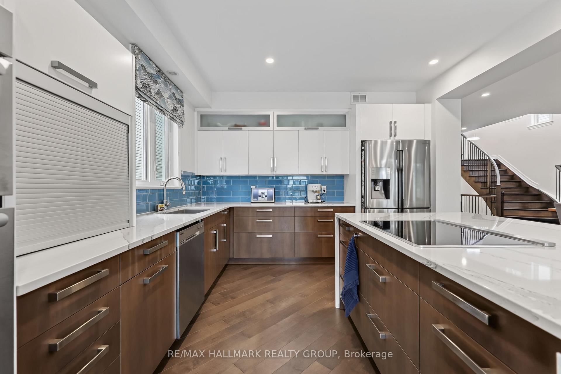 Photo 17 of 878 Excursion Way, Ottawa, Barrhaven - Half Moon Bay — HOMEH