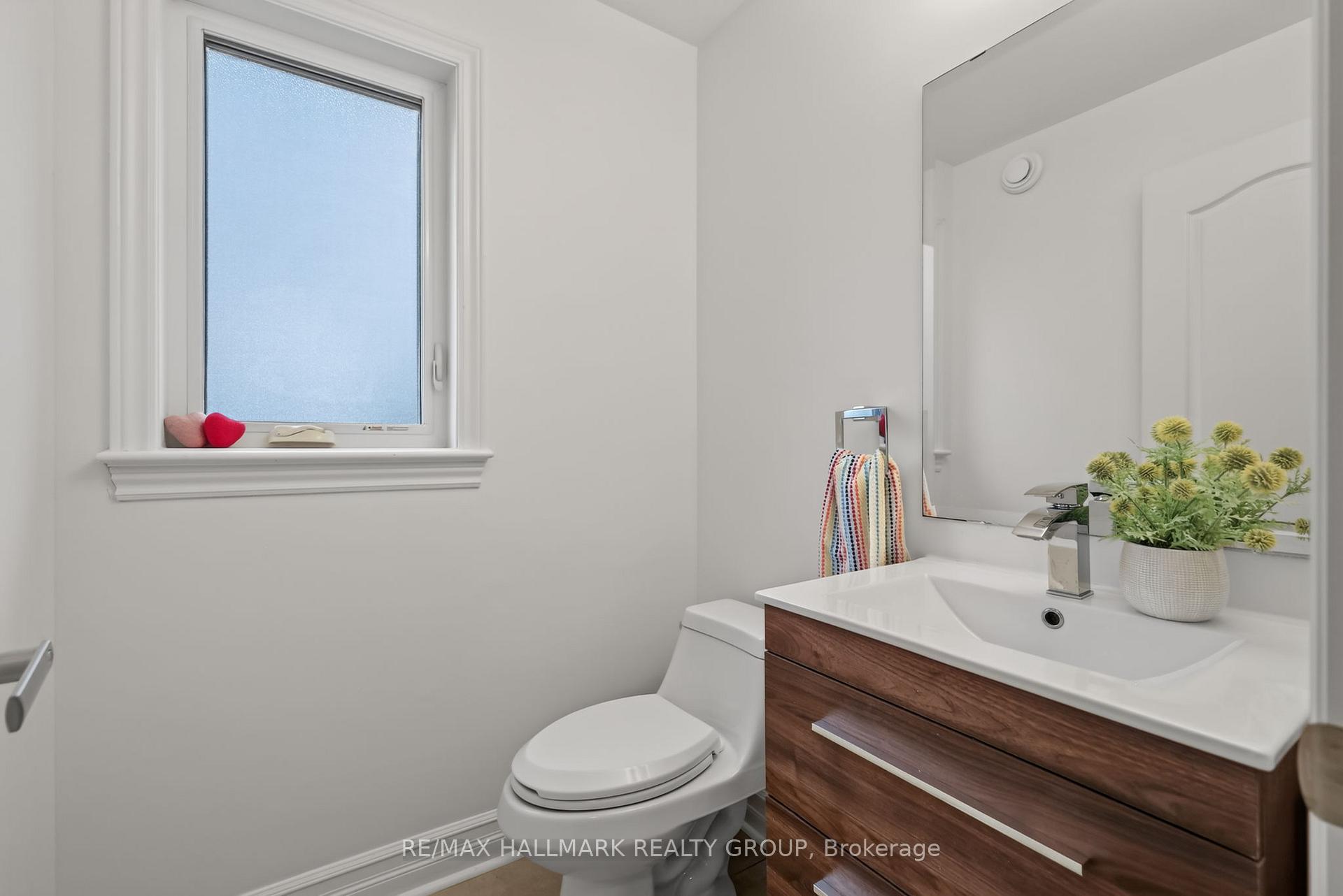 Photo 31 of 878 Excursion Way, Ottawa, Barrhaven - Half Moon Bay — HOMEH