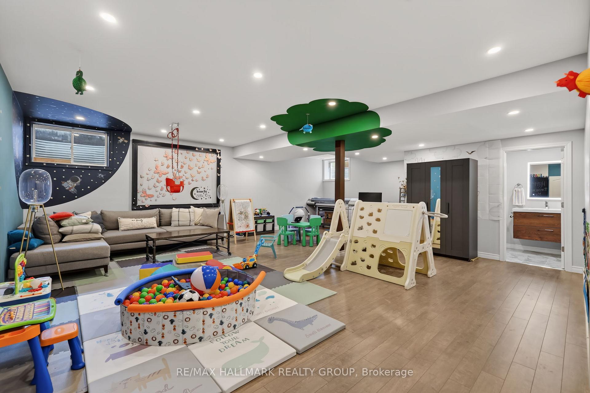 Photo 38 of 878 Excursion Way, Ottawa, Barrhaven - Half Moon Bay — HOMEH