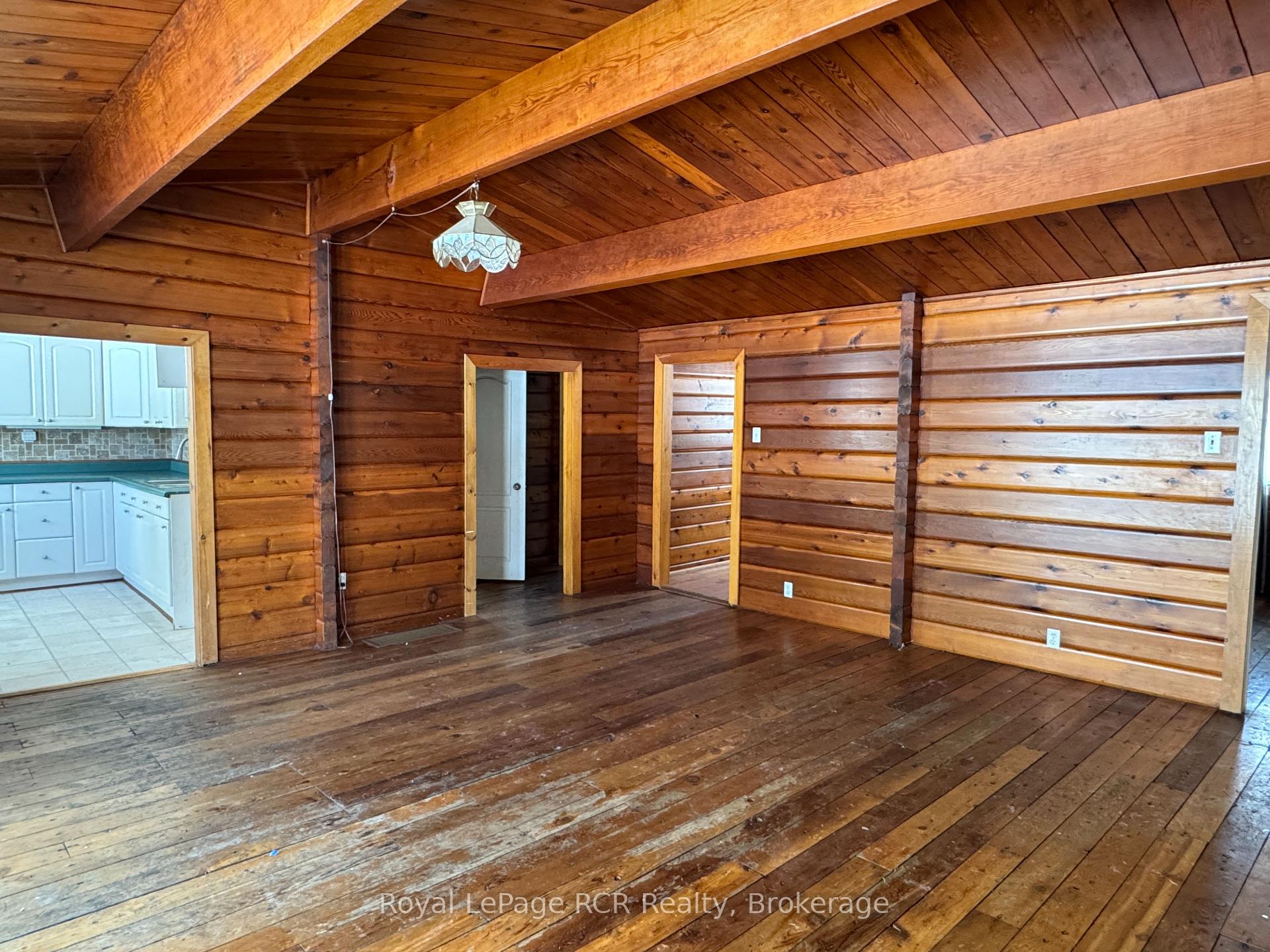 Photo 4 of 600457 50 Side Road, Chatsworth — HOMEH
