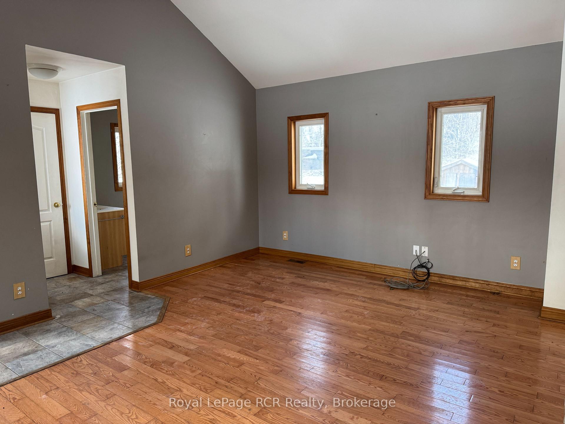 Photo 7 of 600457 50 Side Road, Chatsworth — HOMEH