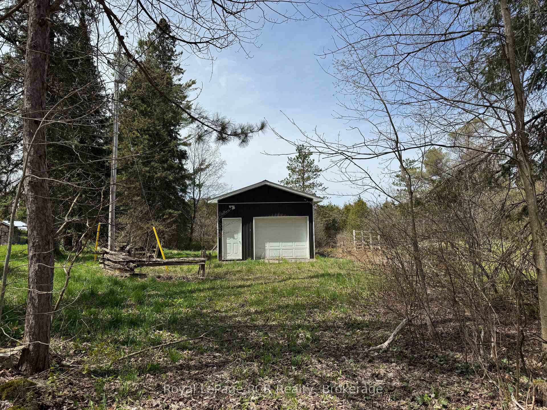 Photo 8 of 600457 50 Side Road, Chatsworth — HOMEH