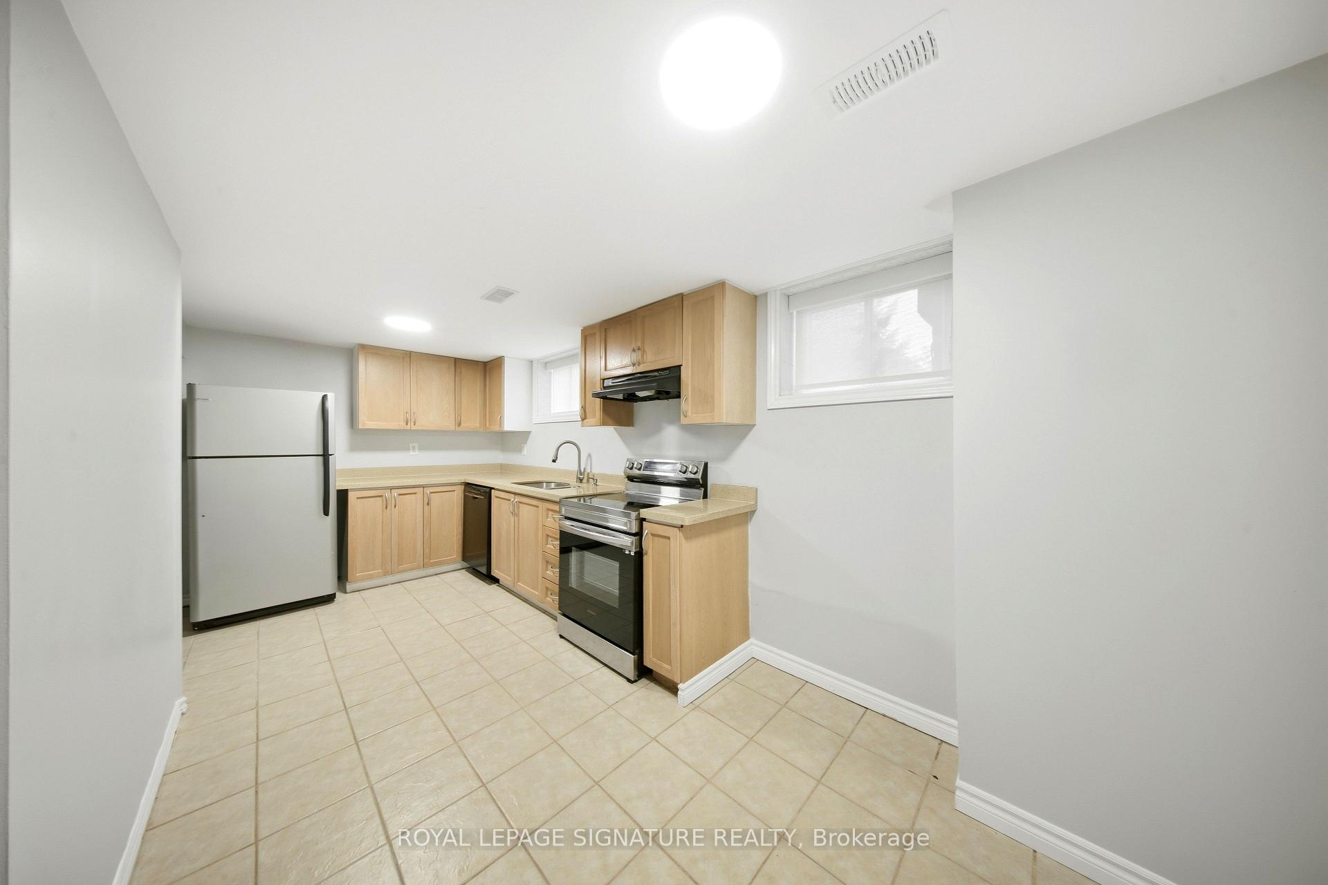 Photo 5 of Unit Bsmt, 85 Kenora Avenue, Hamilton, Kentley — HOMEH