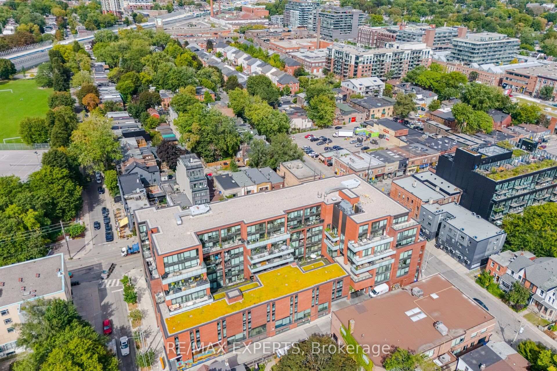 Photo 35 of Unit 225, 246 Logan Avenue E, Toronto, South Riverdale — HOMEH