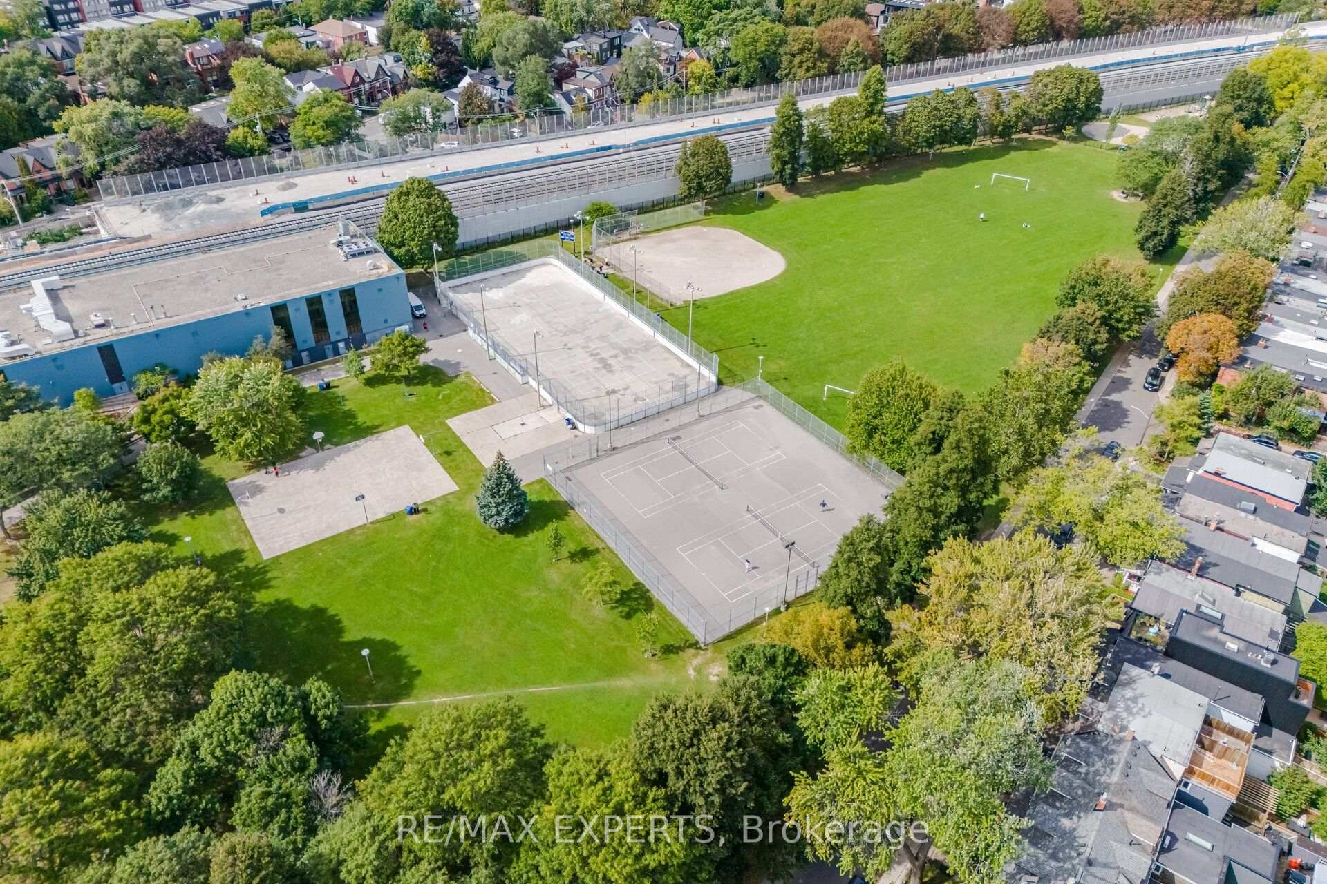 Photo 38 of Unit 225, 246 Logan Avenue E, Toronto, South Riverdale — HOMEH