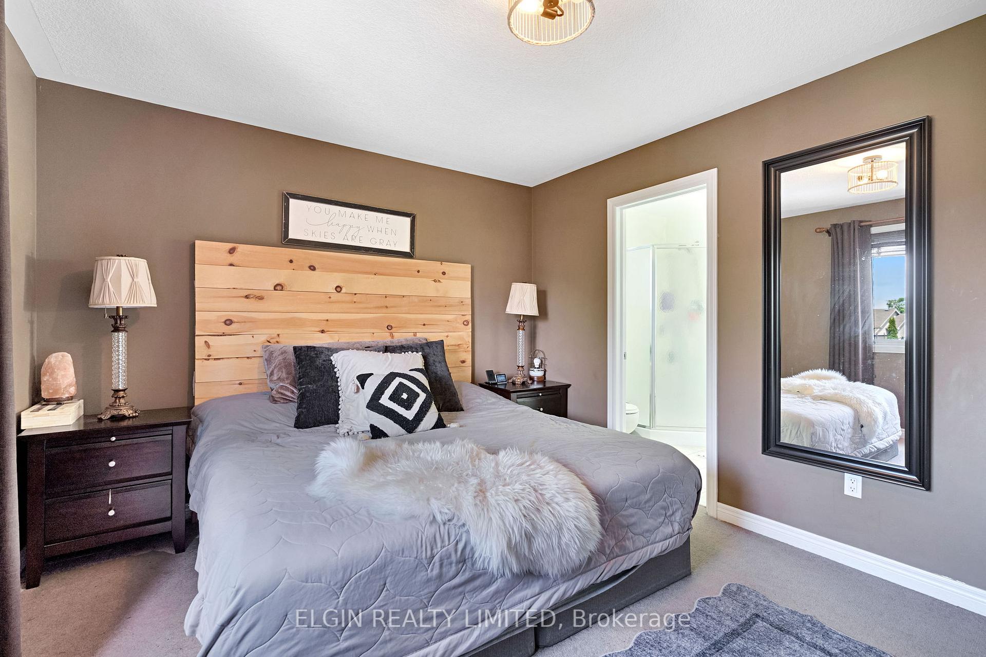 Photo 13 of 18 Goldenrod Court, St. Thomas — HOMEH