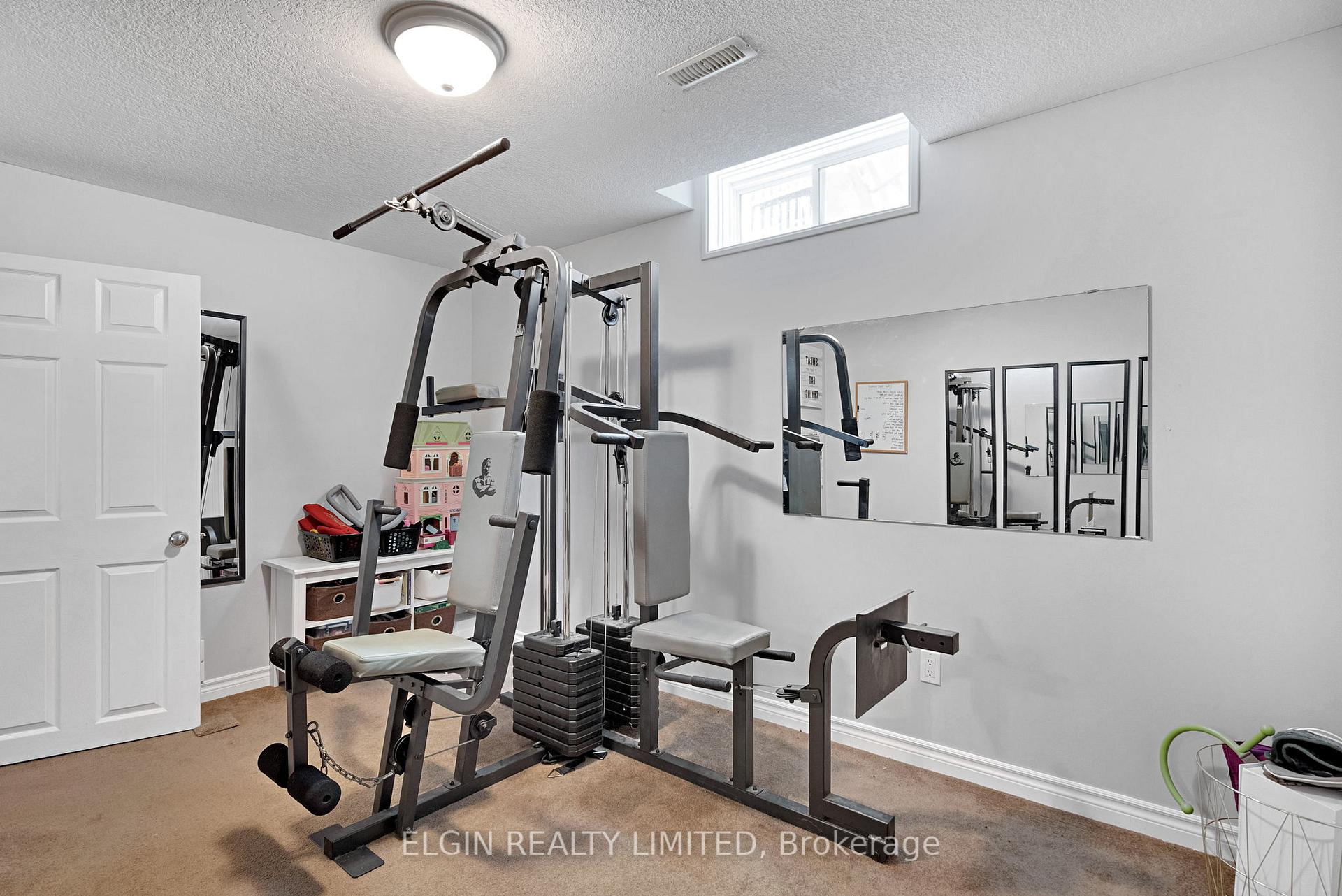 Photo 23 of 18 Goldenrod Court, St. Thomas — HOMEH