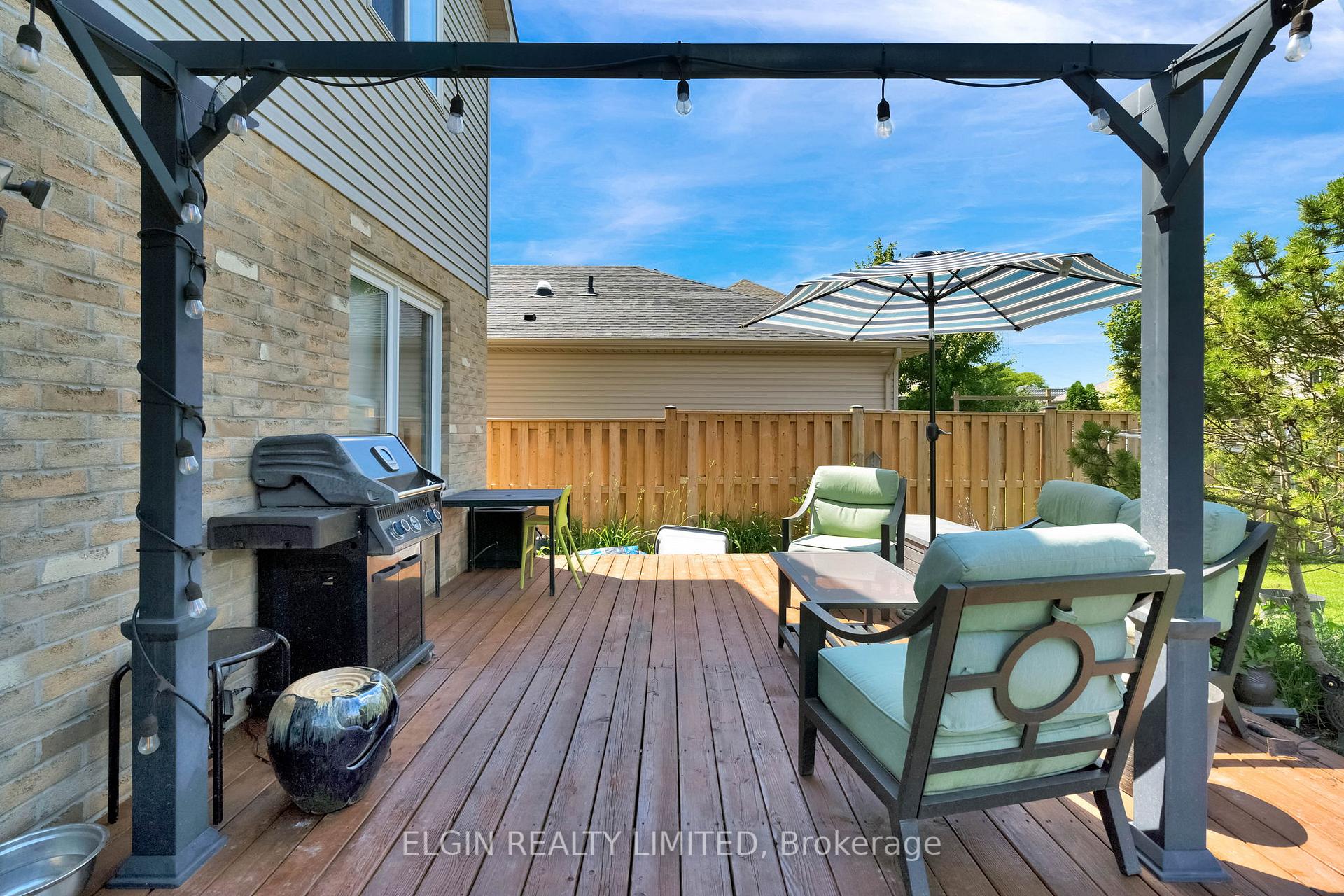 Photo 27 of 18 Goldenrod Court, St. Thomas — HOMEH