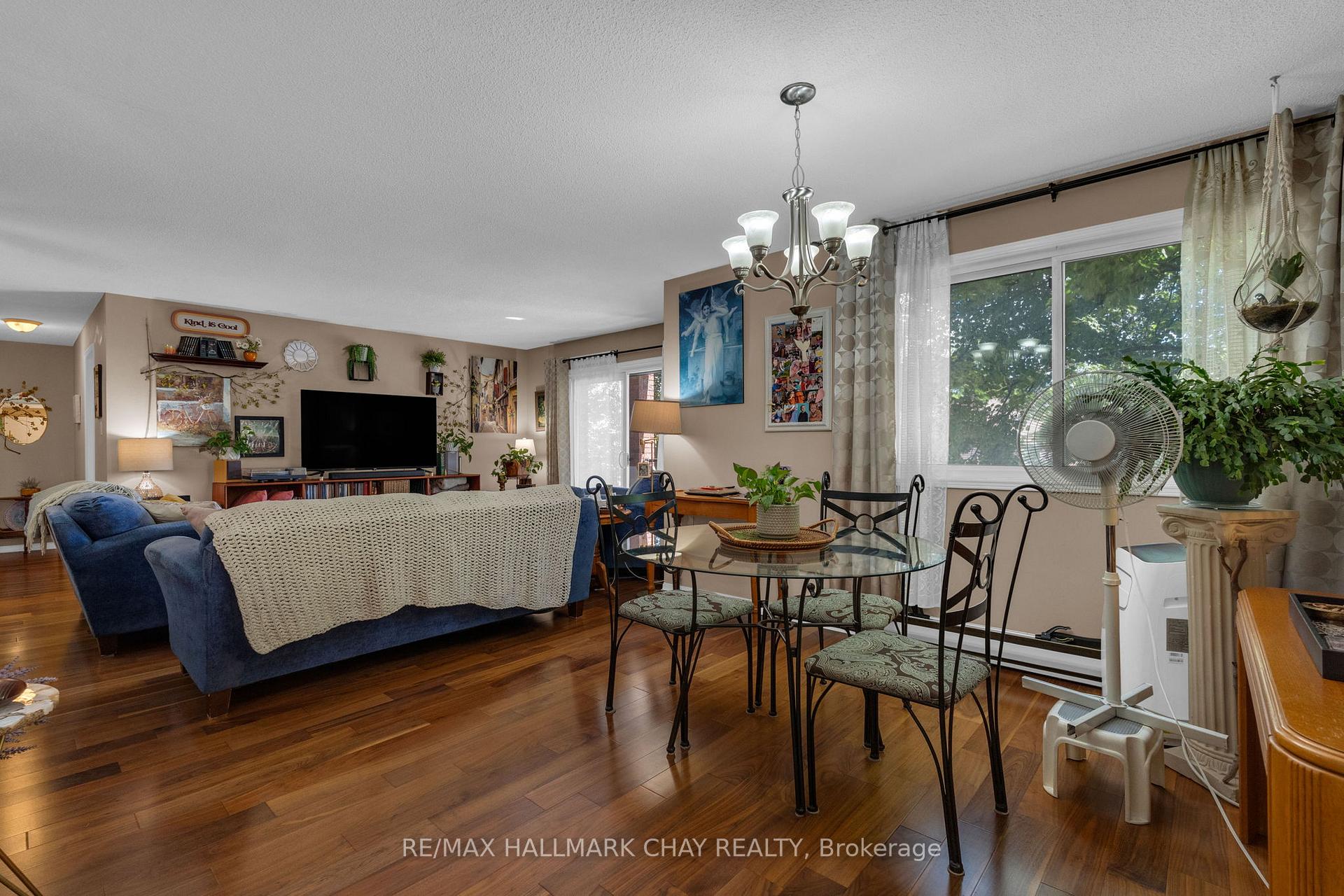 Photo 7 of Unit 103, 1 Quail Crescent, Barrie, Ardagh — HOMEH