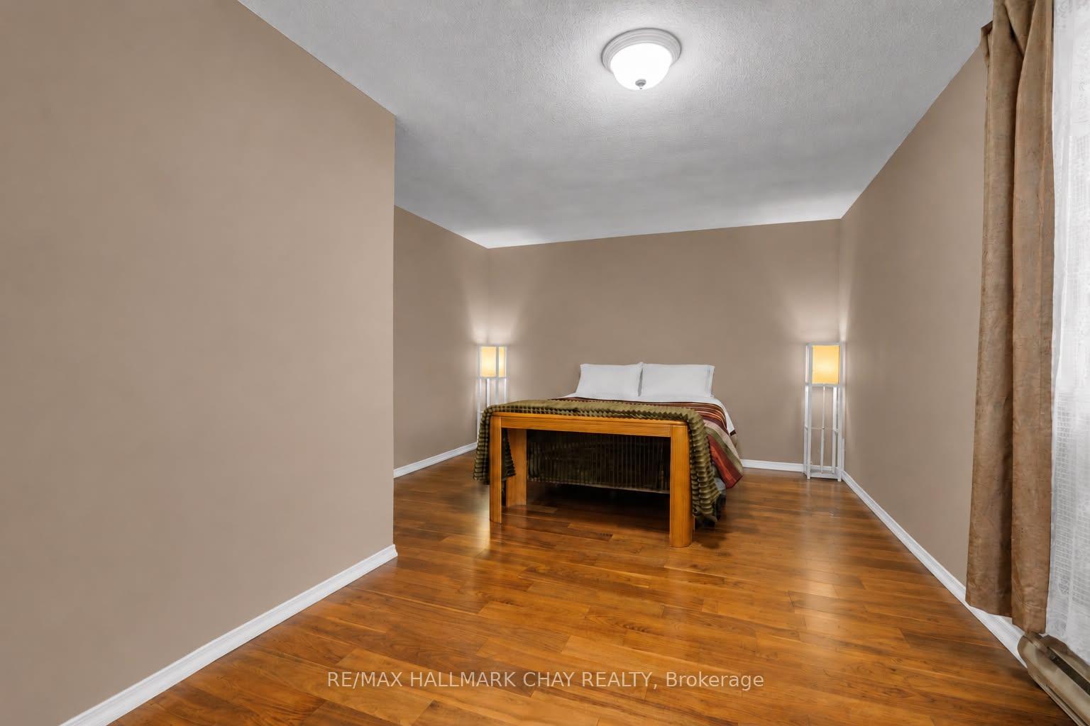 Photo 12 of Unit 103, 1 Quail Crescent, Barrie, Ardagh — HOMEH