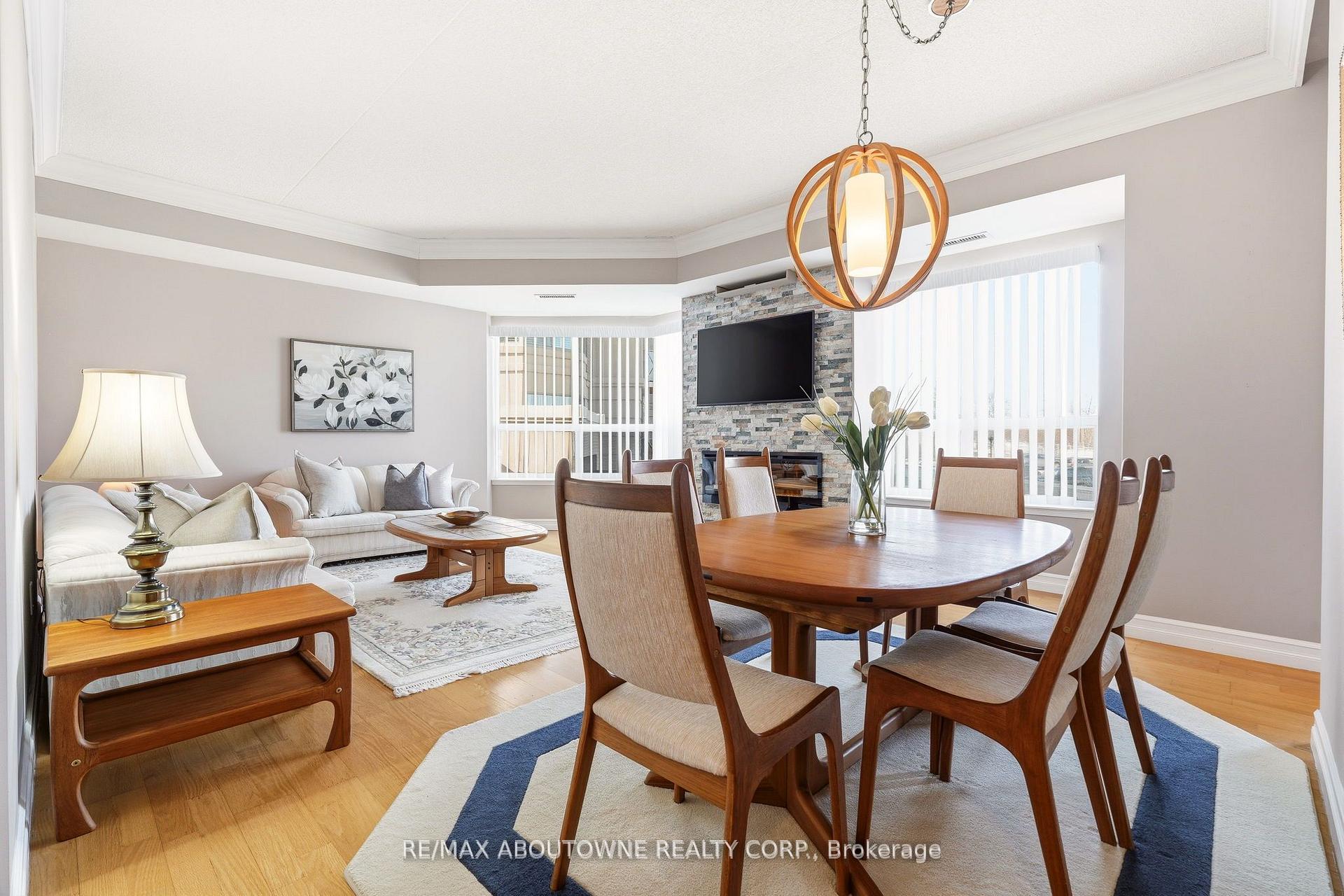 Photo 13 of Unit 209, 2085 Amherst Heights, Burlington, Brant Hills — HOMEH