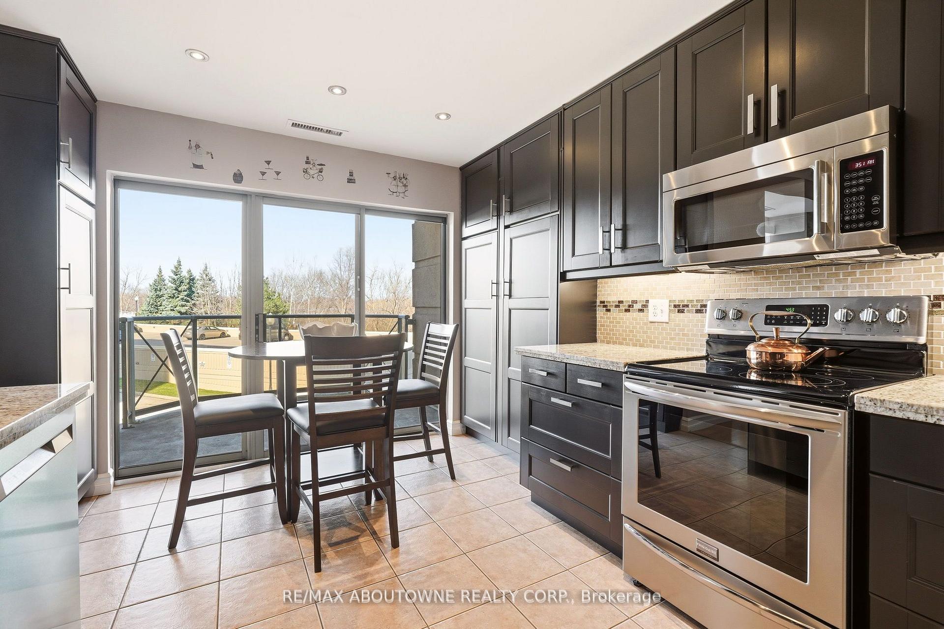 Photo 24 of Unit 209, 2085 Amherst Heights, Burlington, Brant Hills — HOMEH