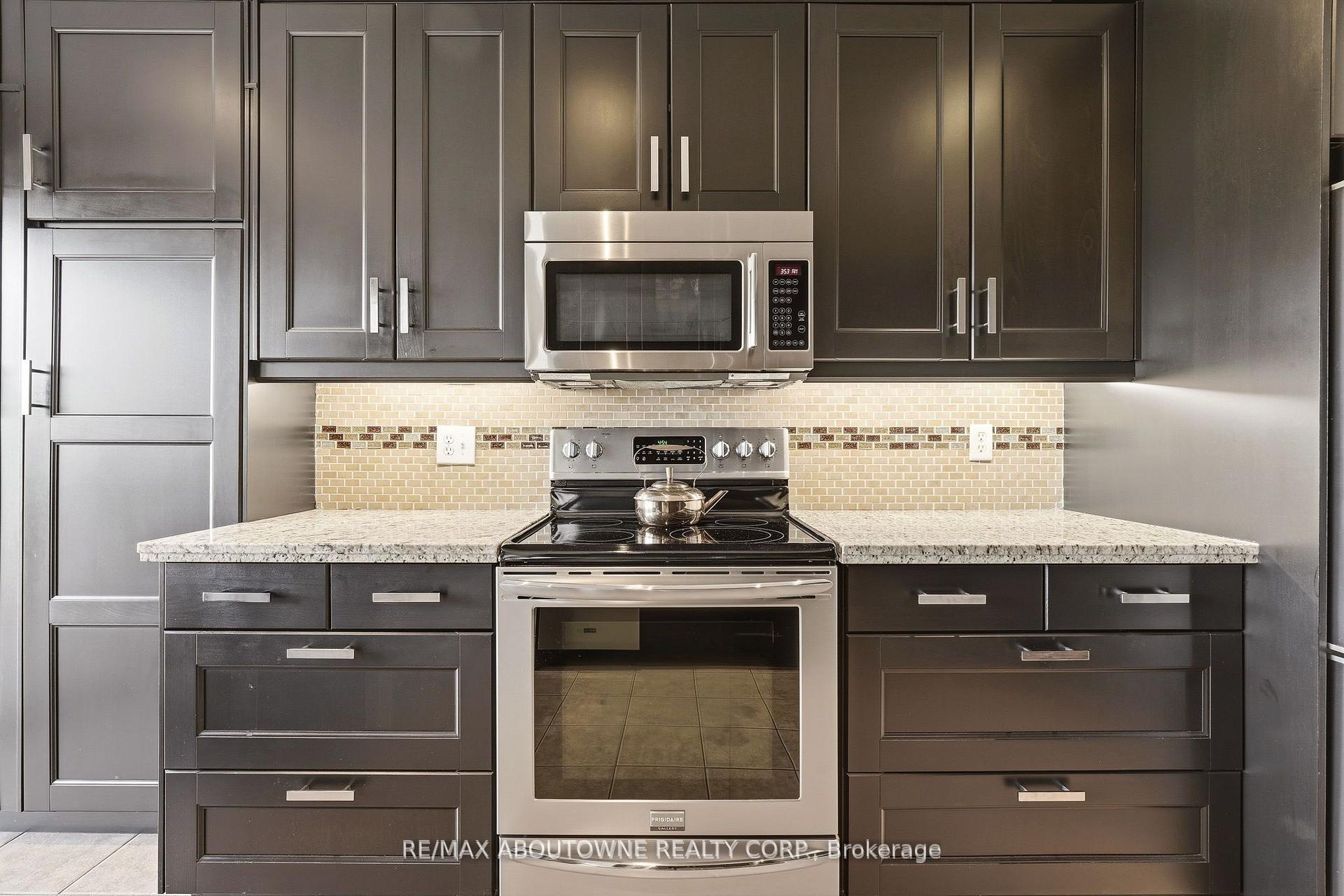 Photo 25 of Unit 209, 2085 Amherst Heights, Burlington, Brant Hills — HOMEH