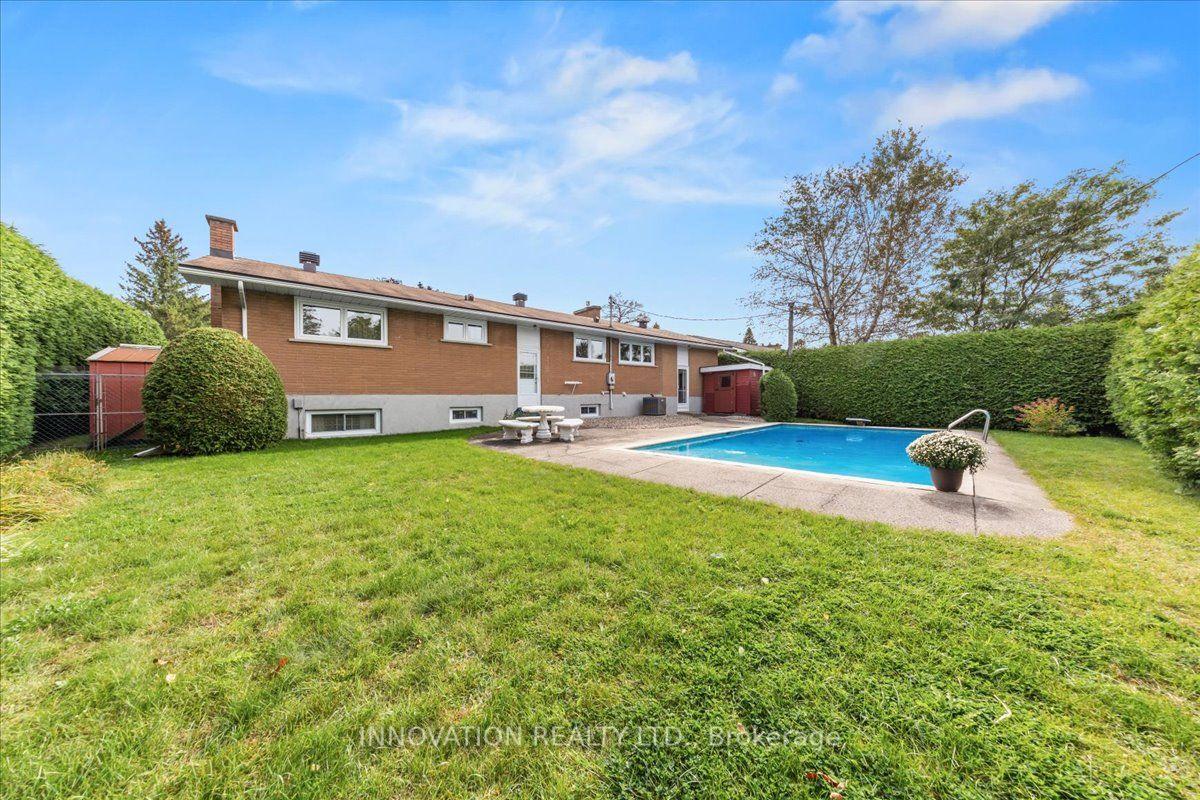 Photo 23 of 25 Brent Avenue, Ottawa, Manordale — HOMEH