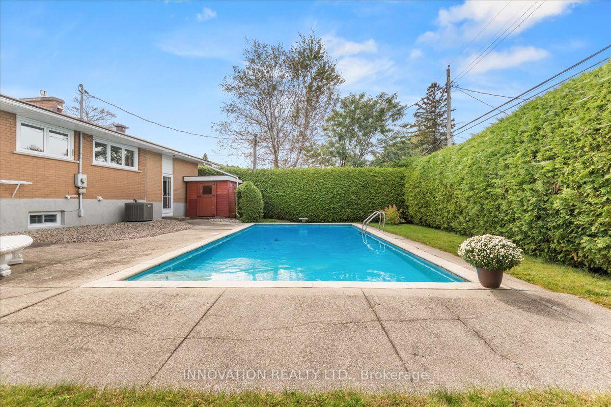 Photo 24 of 25 Brent Avenue, Ottawa, Manordale — HOMEH