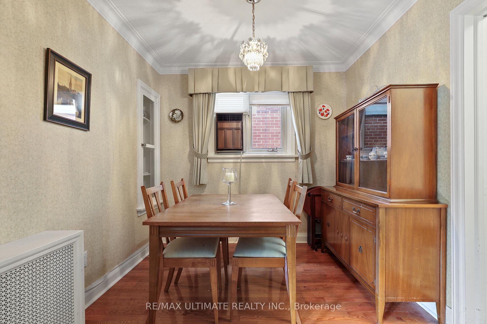 Photo 6 of 191 Glenvale Boulevard, Toronto, Leaside — HOMEH