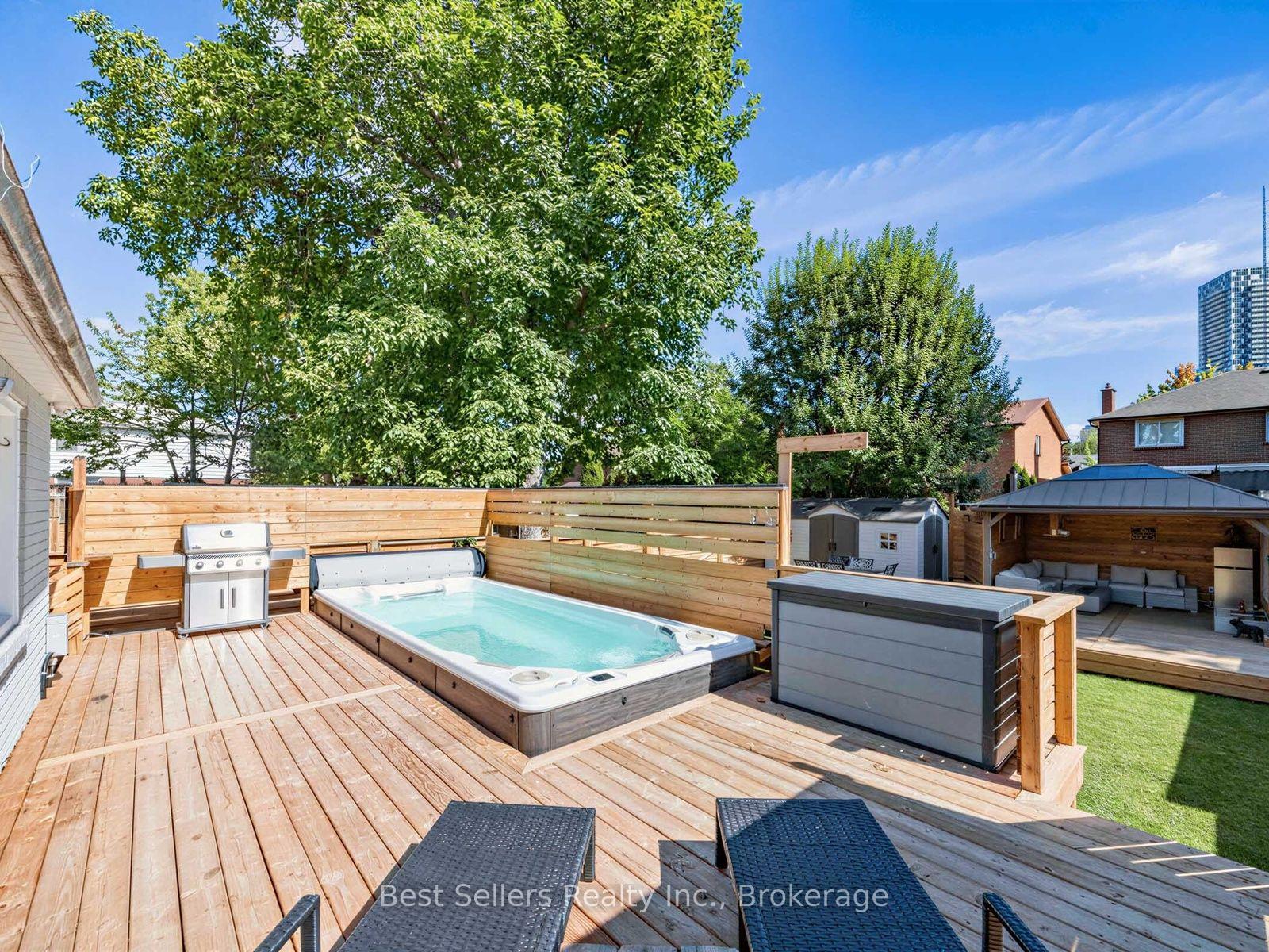 Photo 7 of 37 Wilmar Road, Etobicoke, Islington-City Centre West — HOMEH