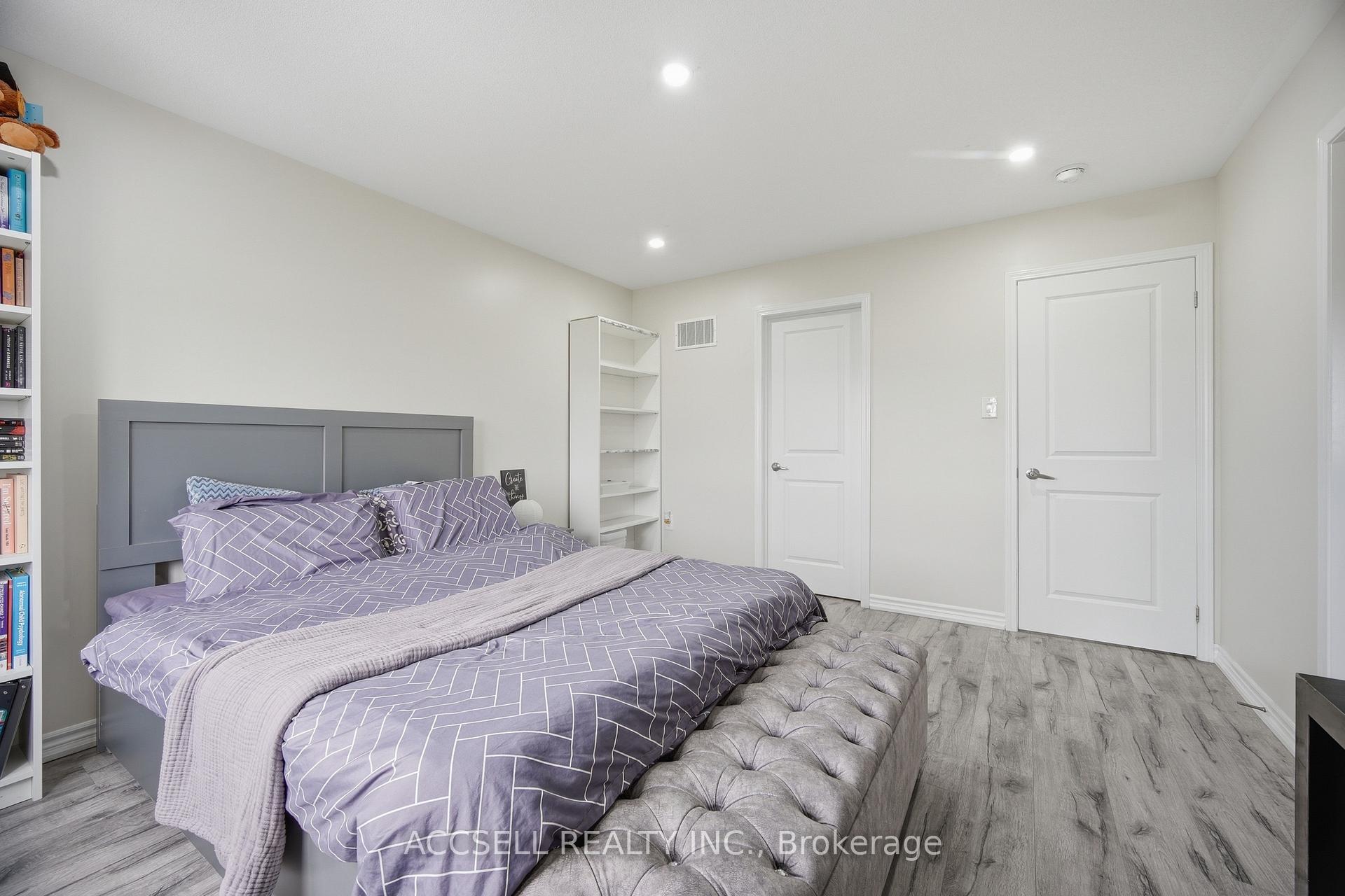 Photo 26 of 80 Bannister Crescent, Brampton, Northwest Brampton — HOMEH
