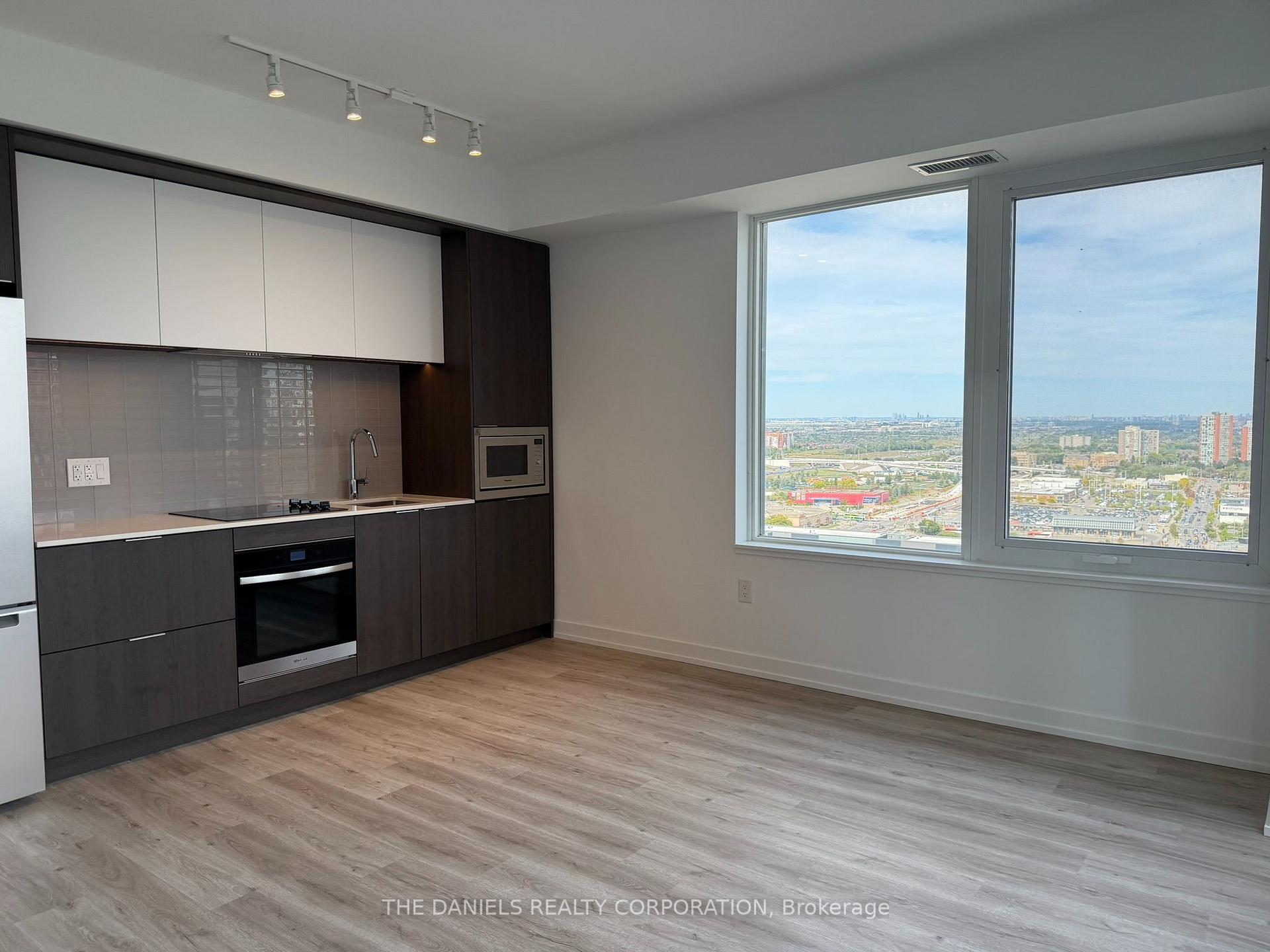 Photo 6 of Unit 2104, 395 Square One Drive, Mississauga, City Centre — HOMEH