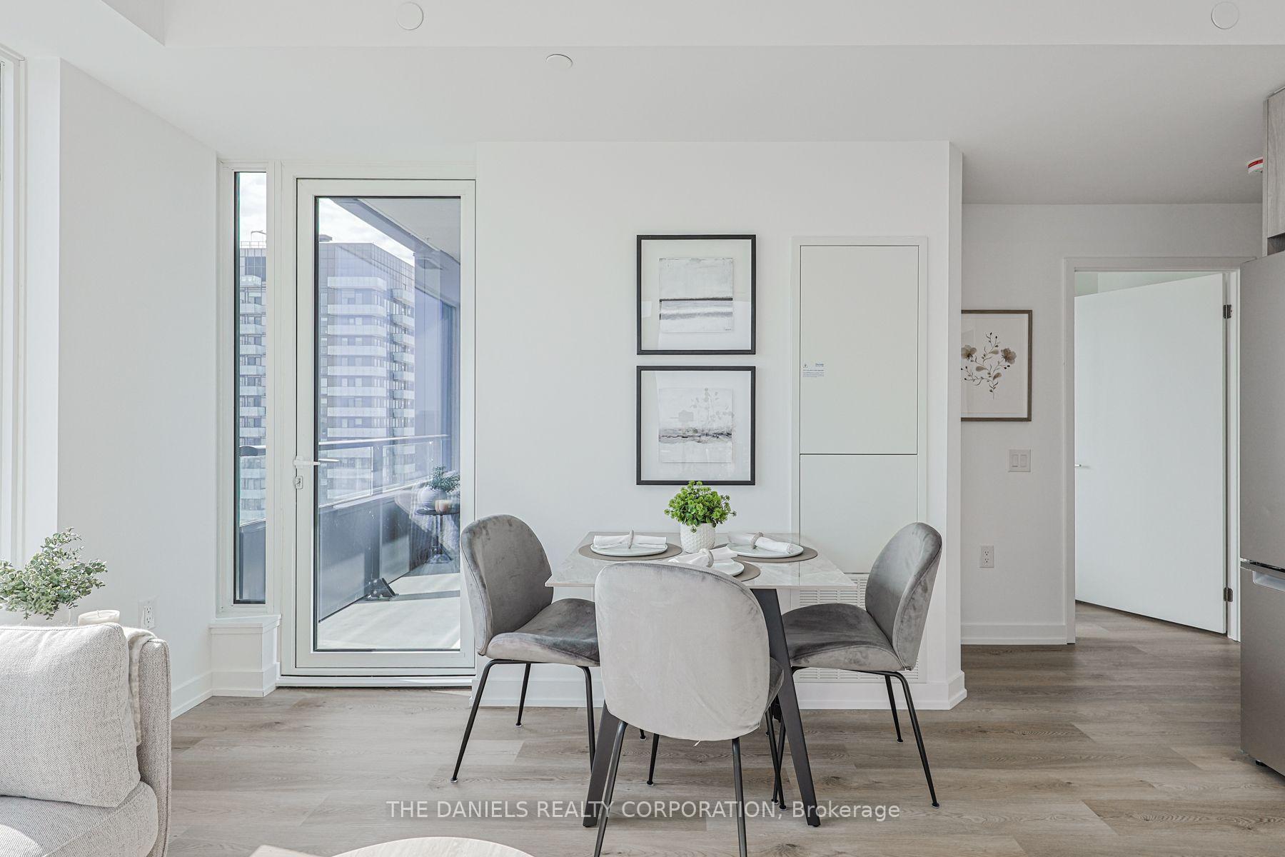 Photo 7 of Unit 2104, 395 Square One Drive, Mississauga, City Centre — HOMEH