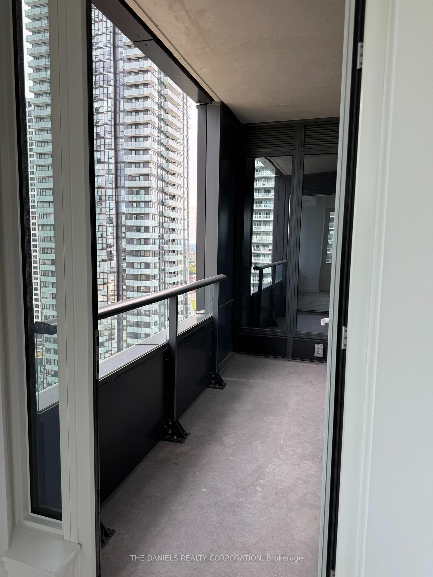 Photo 27 of Unit 2104, 395 Square One Drive, Mississauga, City Centre — HOMEH