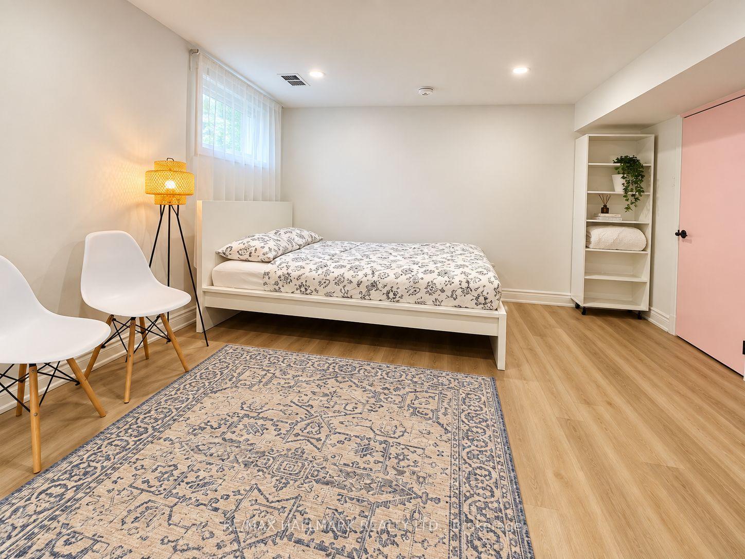 Photo 19 of 38 Cavotti Crescent, North York, Bathurst Manor — HOMEH
