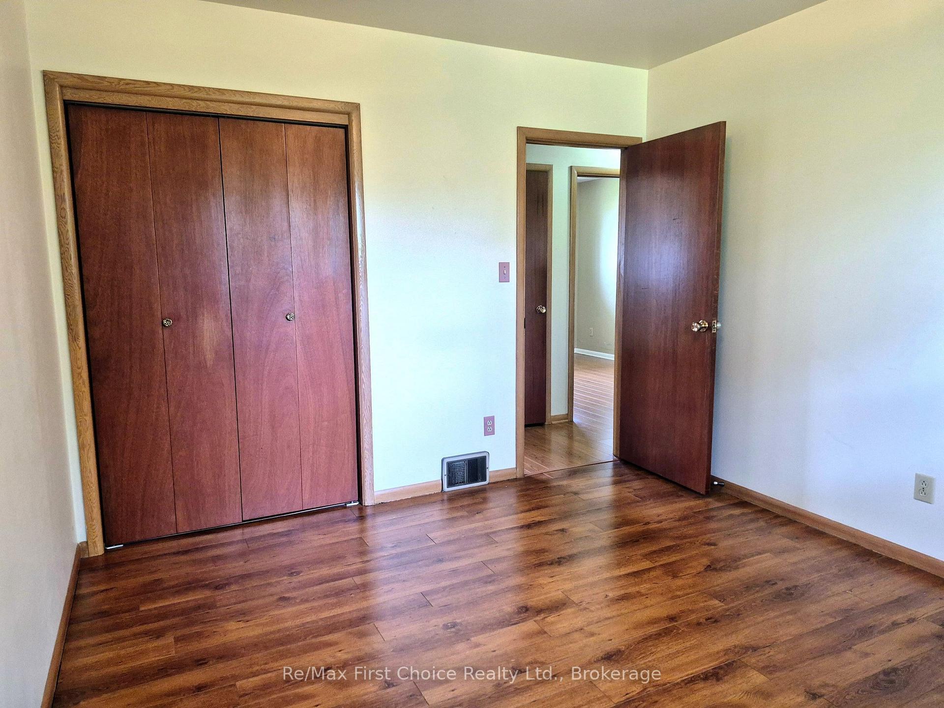 Photo 15 of 418 Westview Place, Thunder Bay, Northwood Park — HOMEH