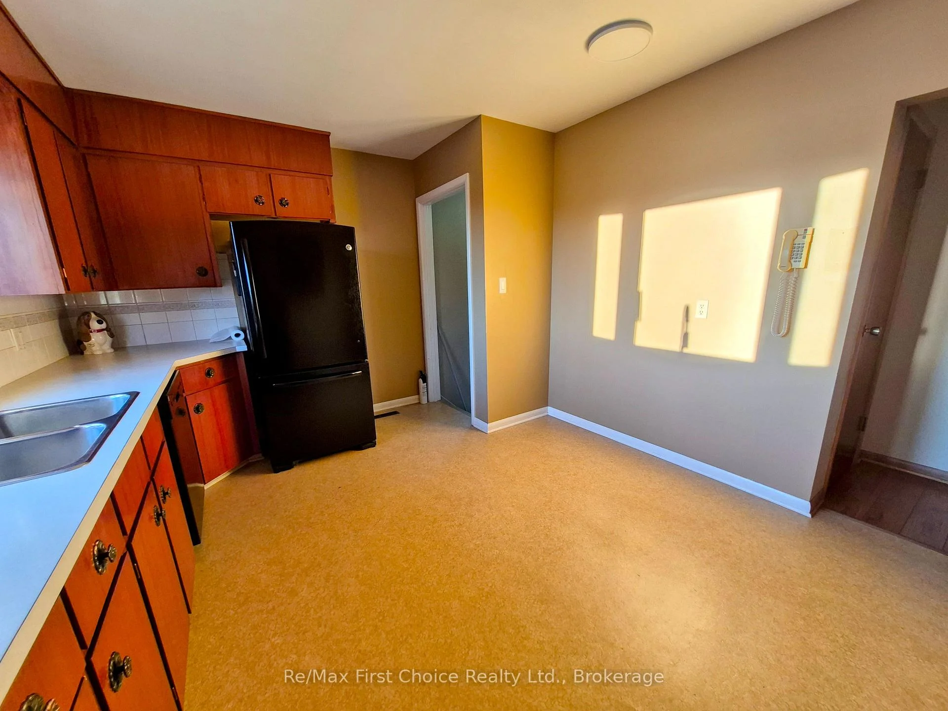 Photo 16 of 418 Westview Place, Thunder Bay, Northwood Park — HOMEH