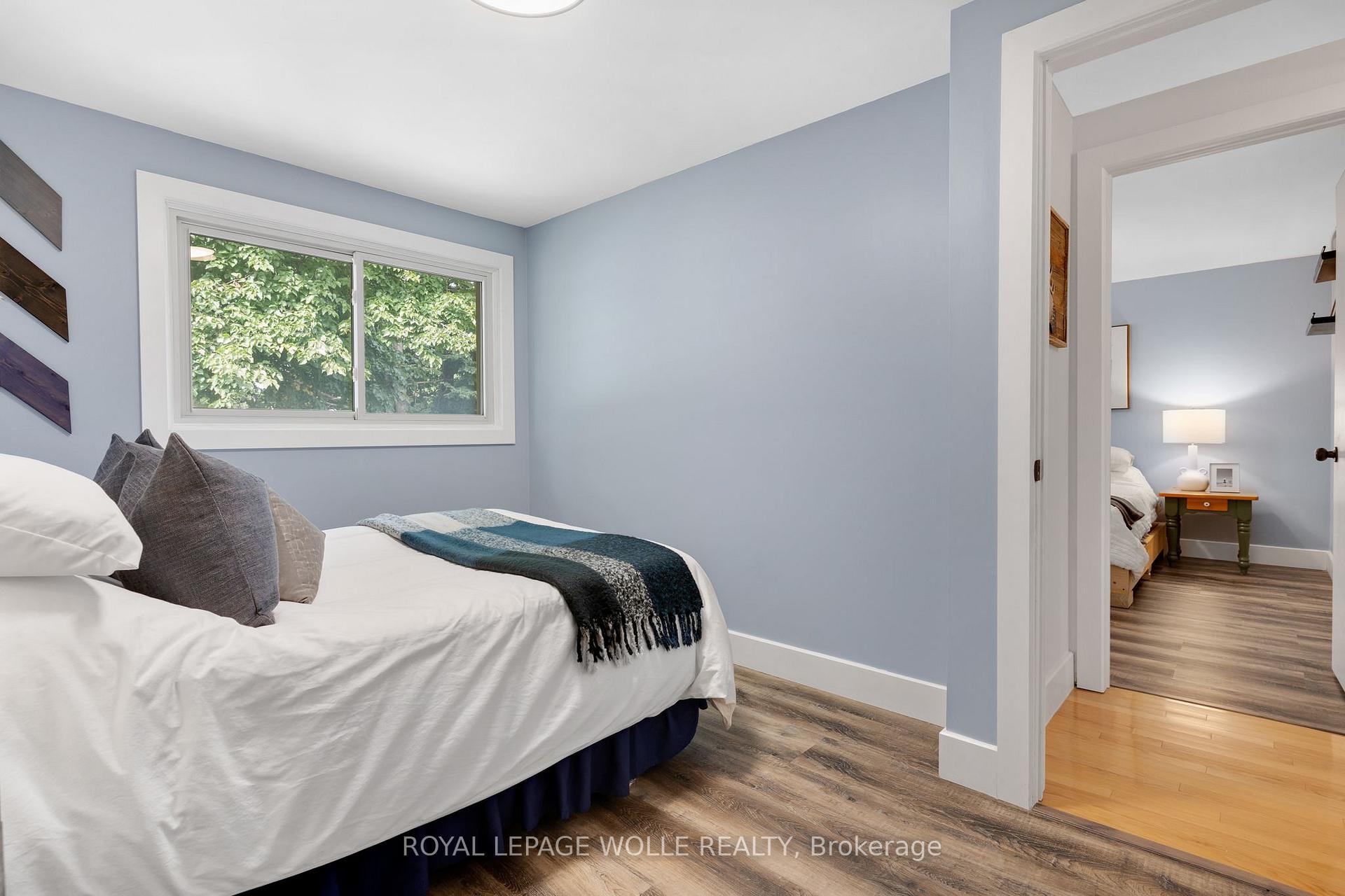 Photo 23 of Unit B, 477 Kingscourt Drive, Waterloo, Colonial Acres — HOMEH