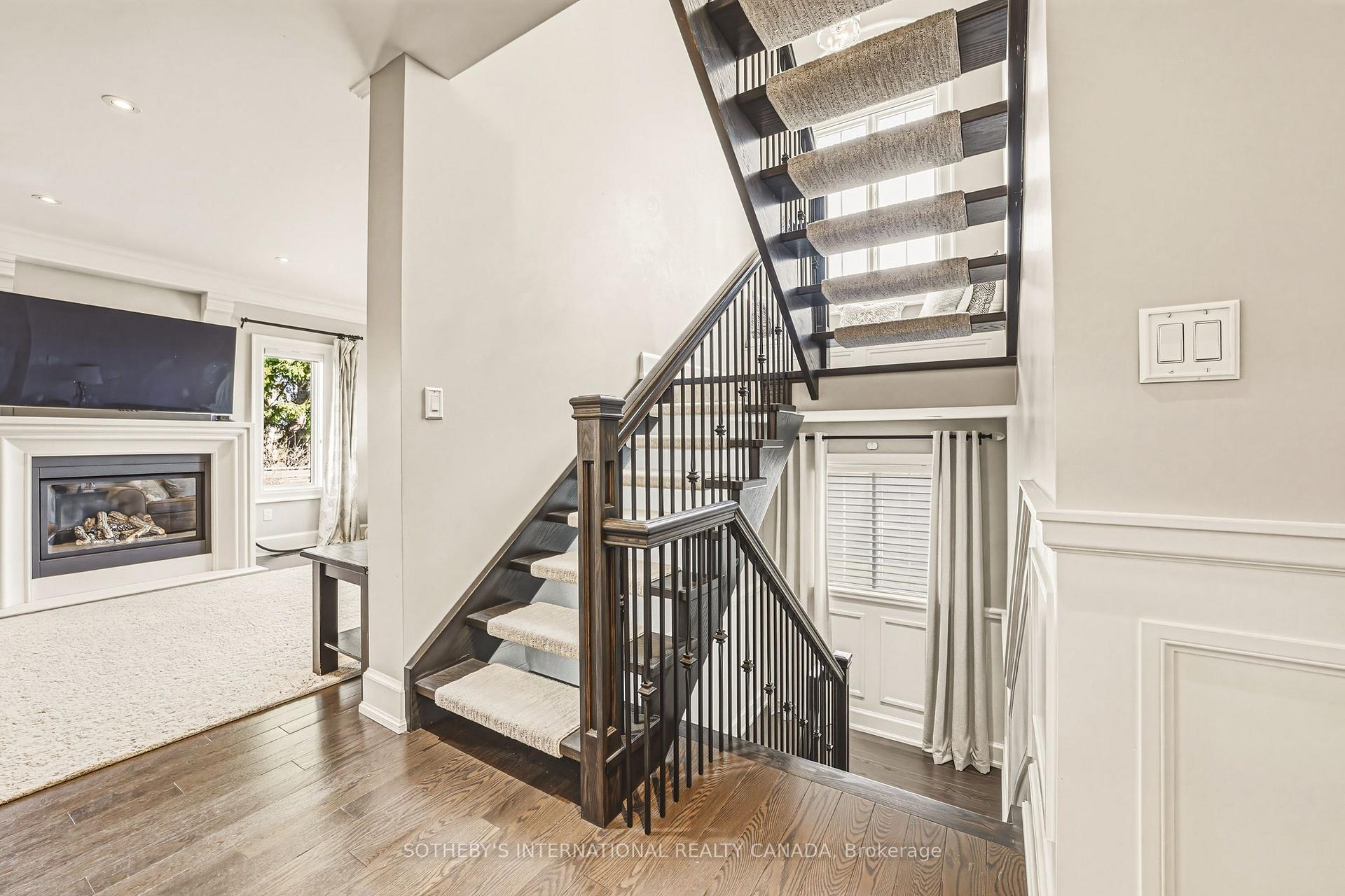 Photo 15 of 476 Patricia Drive, Burlington, Bayview — HOMEH