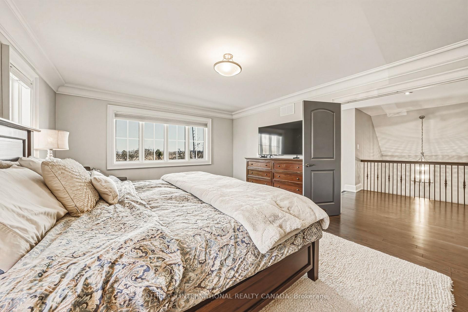 Photo 17 of 476 Patricia Drive, Burlington, Bayview — HOMEH