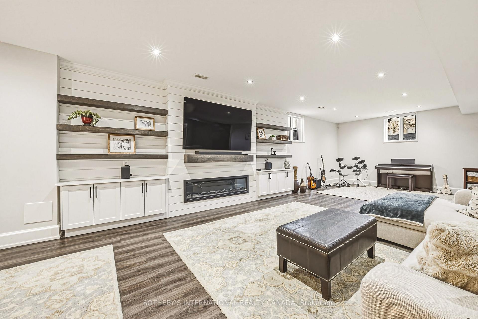 Photo 29 of 476 Patricia Drive, Burlington, Bayview — HOMEH