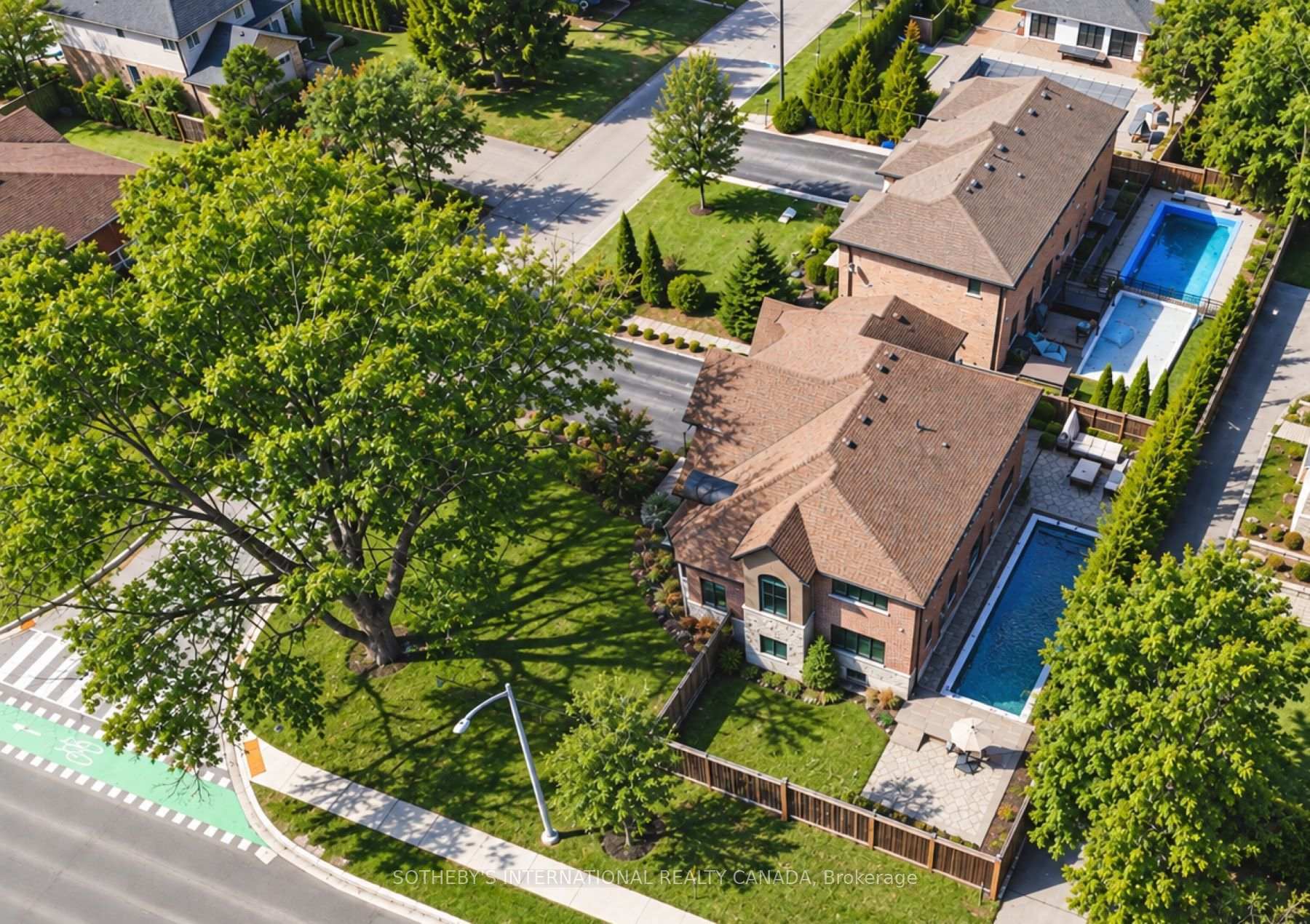 Photo 40 of 476 Patricia Drive, Burlington, Bayview — HOMEH