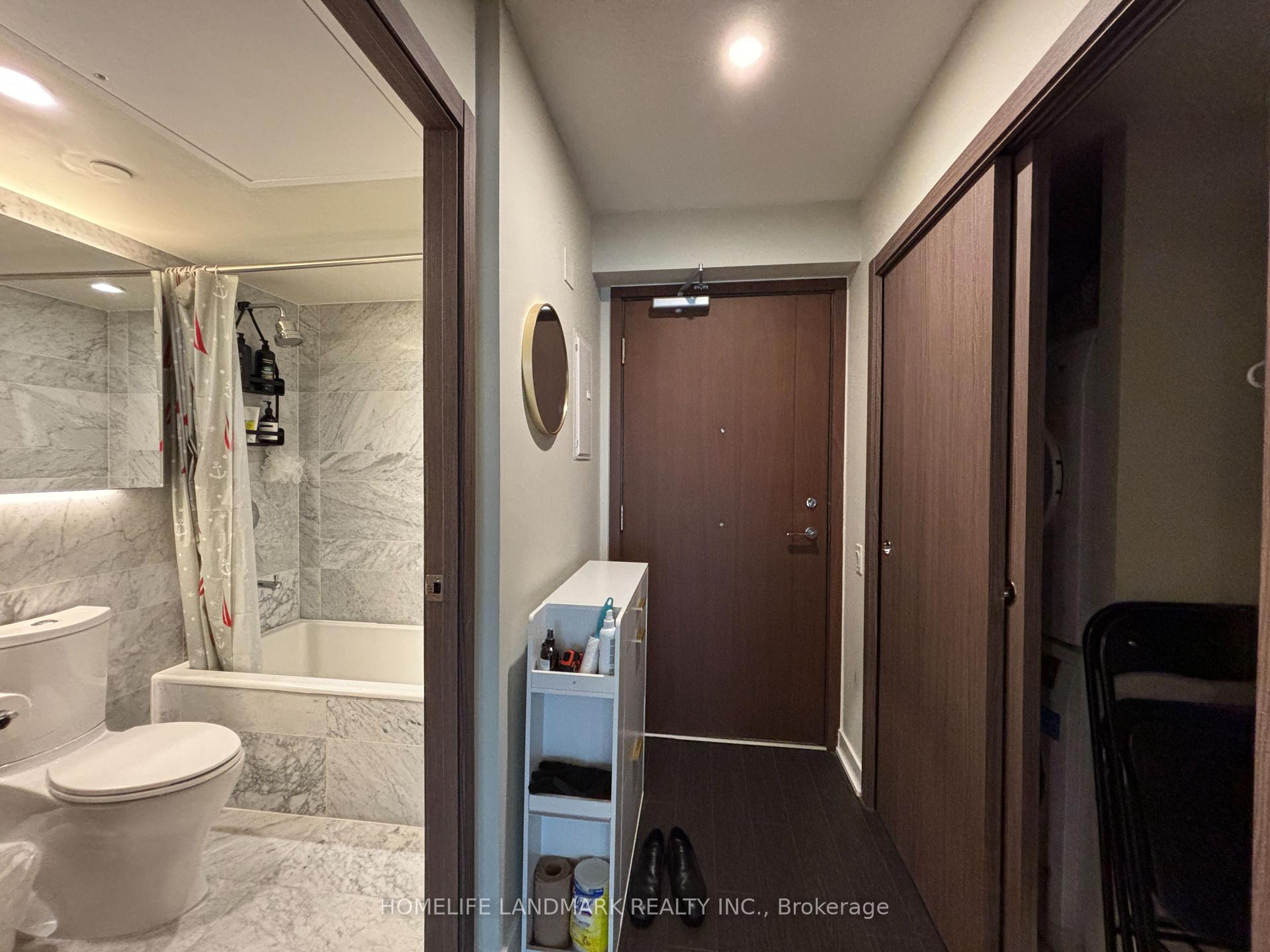 Photo 3 of Unit 610, 19 Bathurst Street, Toronto, Waterfront Communities — HOMEH