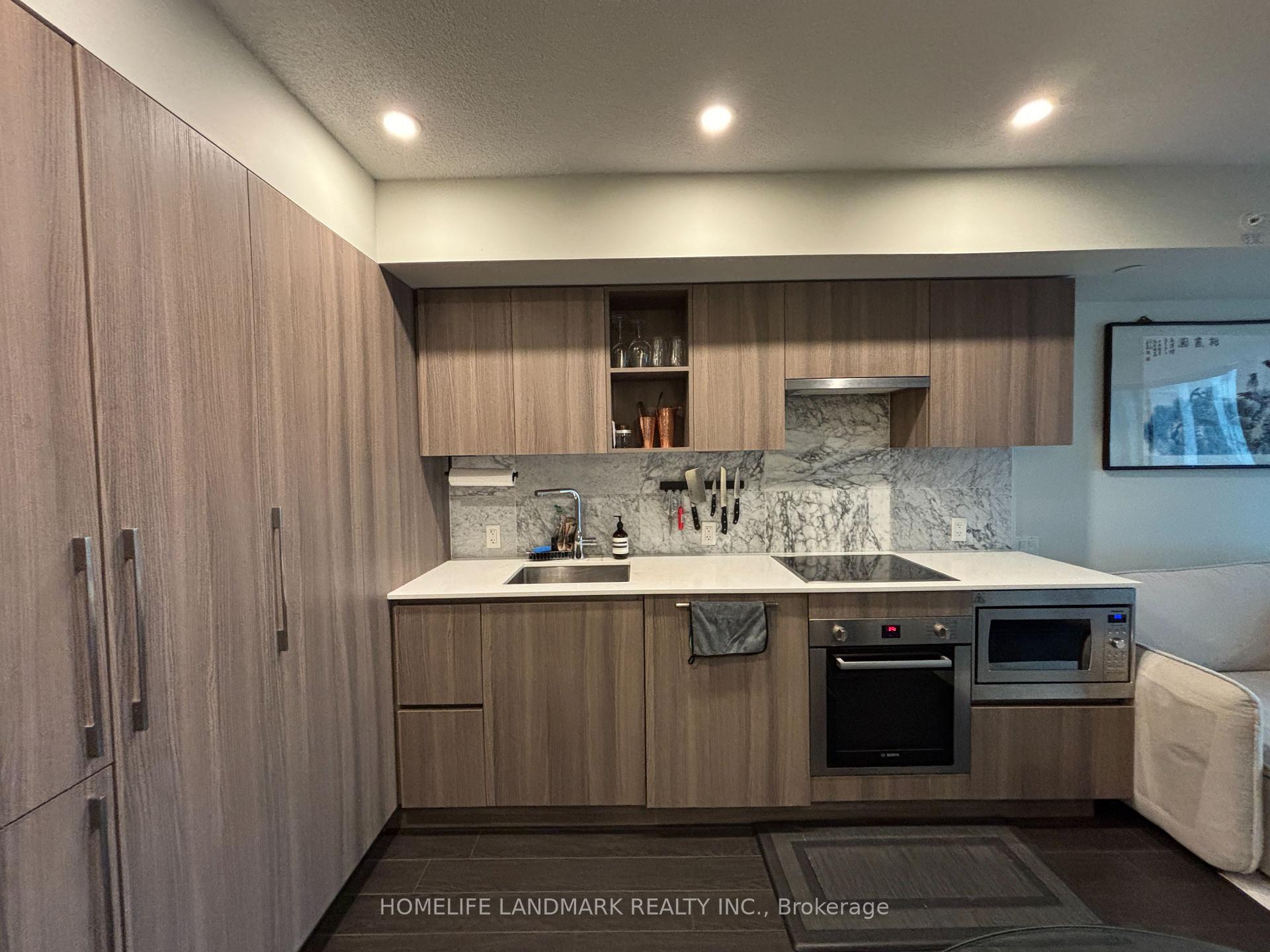 Photo 7 of Unit 610, 19 Bathurst Street, Toronto, Waterfront Communities — HOMEH